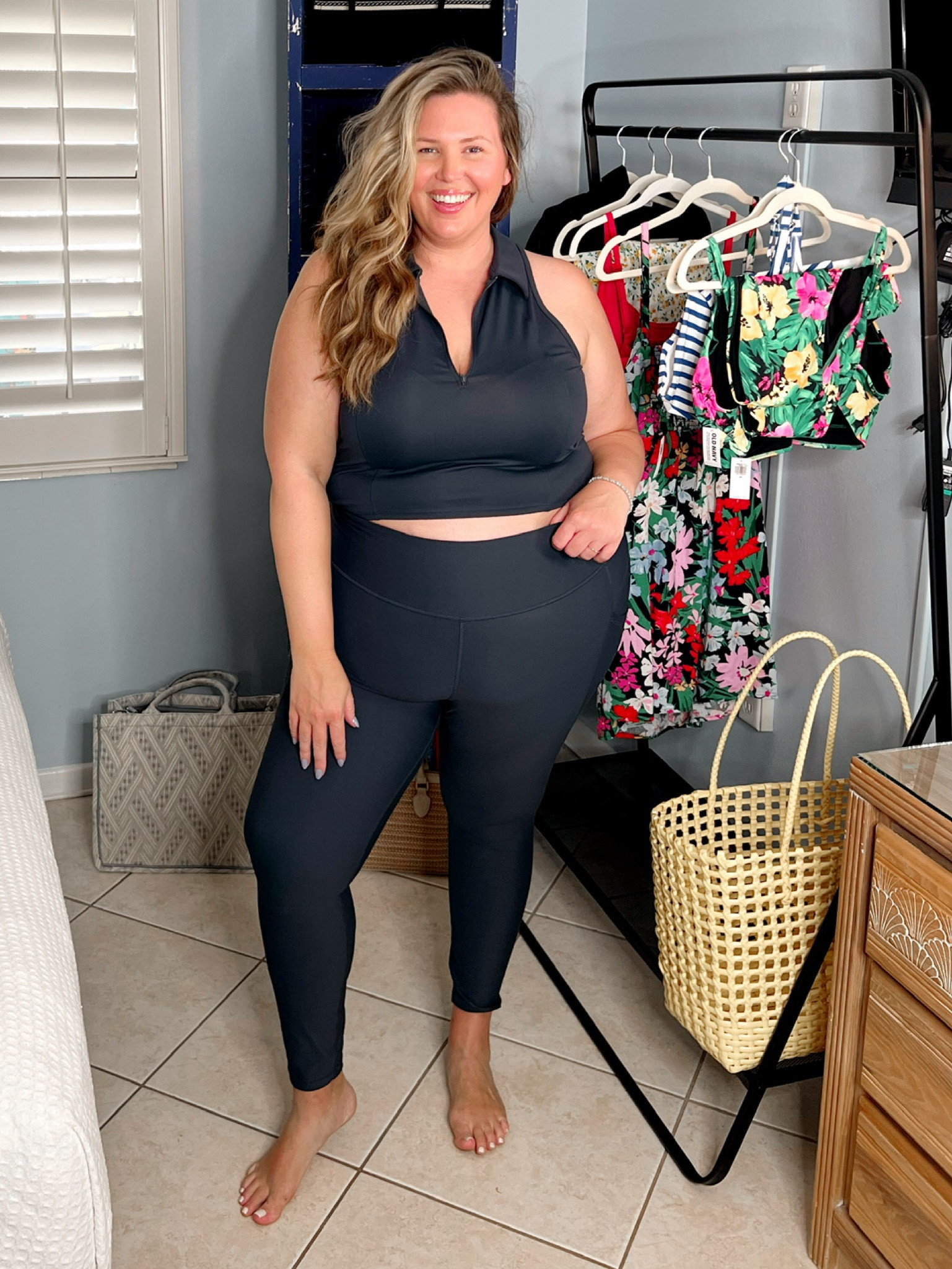 4X-XS Old Navy outfit on my size 18/20/2x body. The leggings are okay, run true to size I’m in 2X. 

#LTKPlusSize #LTKSeasonal #LTKStyleTip