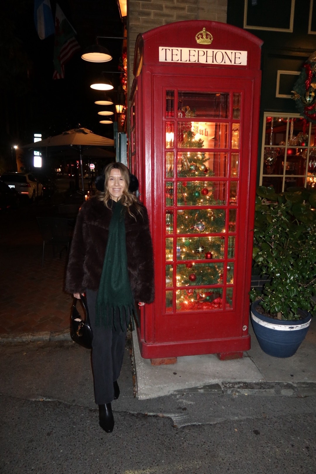 Night time outfit in Savannah in December 

#LTKSeasonal #LTKvlog #LTKOver40
