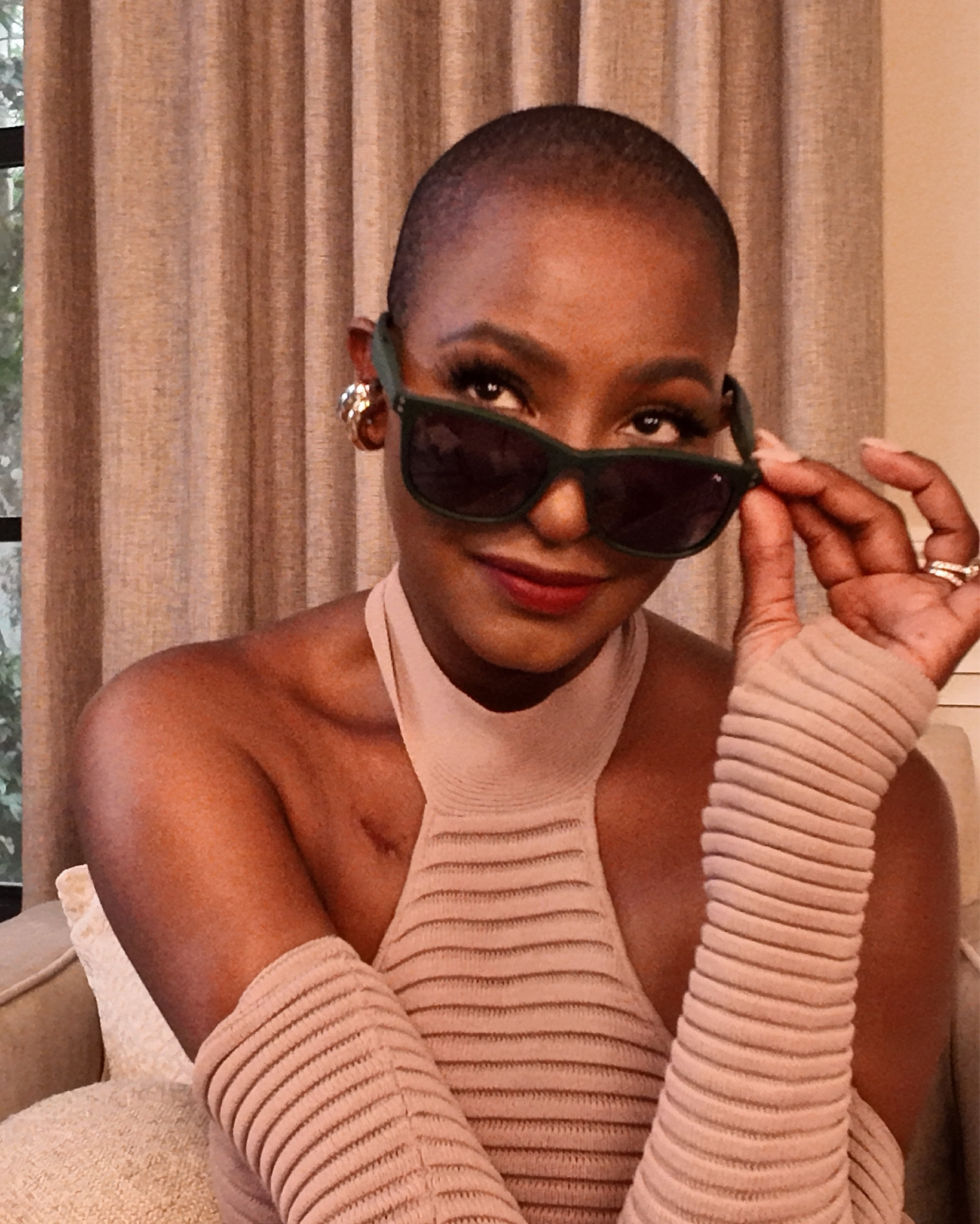 Smart Glasses are the perfect Father’s Day gift! They have so many different models to choose from and it’s so cool how you can connect them to your phone through Bluetooth, and make calls, talk to Siri, and even listen to music!

#LTKMens #LTKStyleTip #LTKFamily