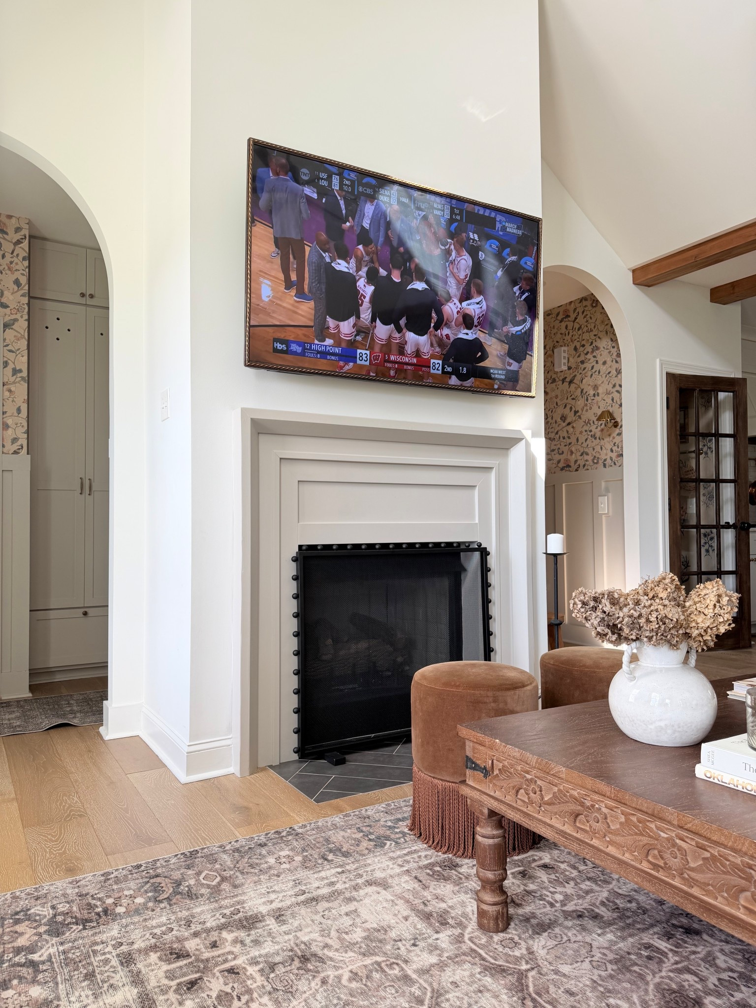 Basketball and a view! 

#LTKSeasonal #LTKHome