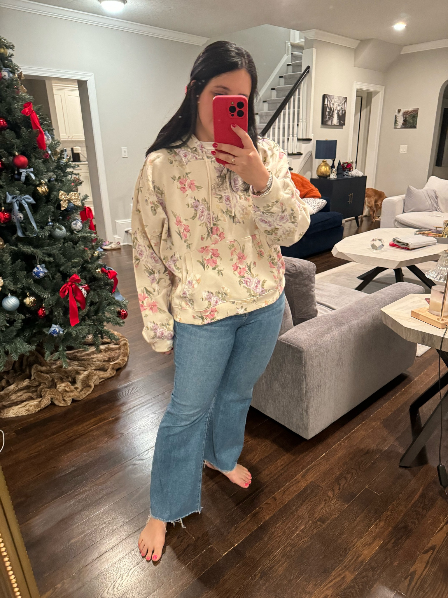 Cozy Saturday look

#LTKmidsize #LTKSeasonal #LTKfindsunder100