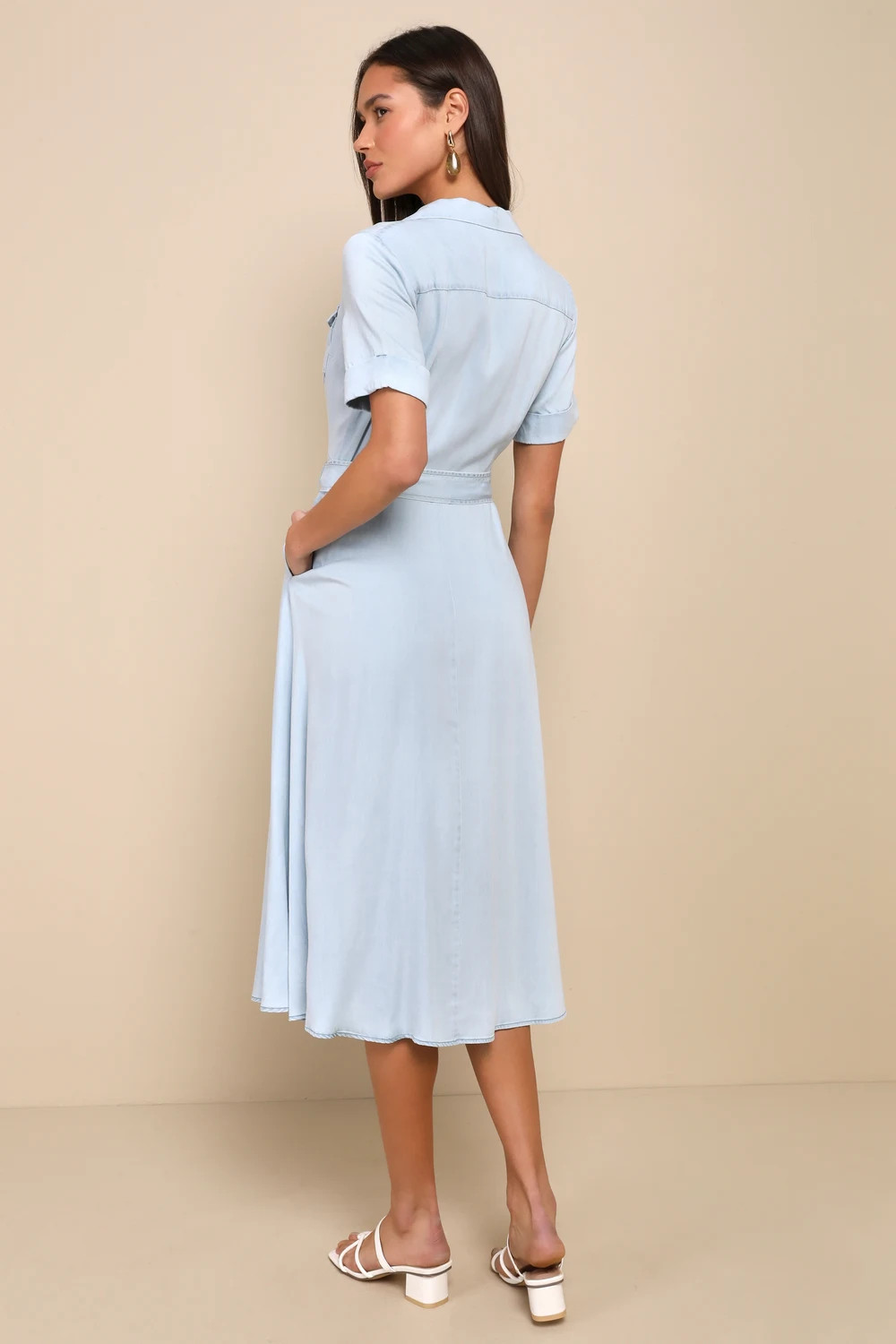 Pleasant Cutie Blue Chambray Collared Midi Dress With Pockets | Lulus