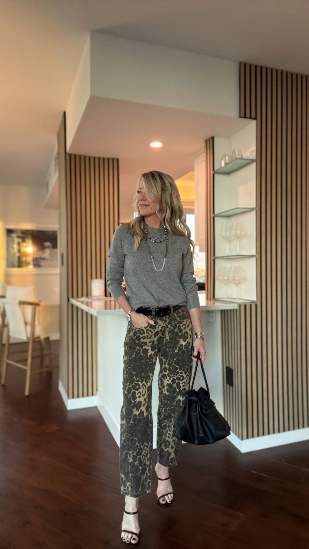 Leopard denim styled the chic, everyday way 🐆
Paired with a soft neutral knit and minimal heels for an effortless, elevated look you’ll reach for again and again.

#LTKFindsUnder100 #LTKgrwm #LTKOver40