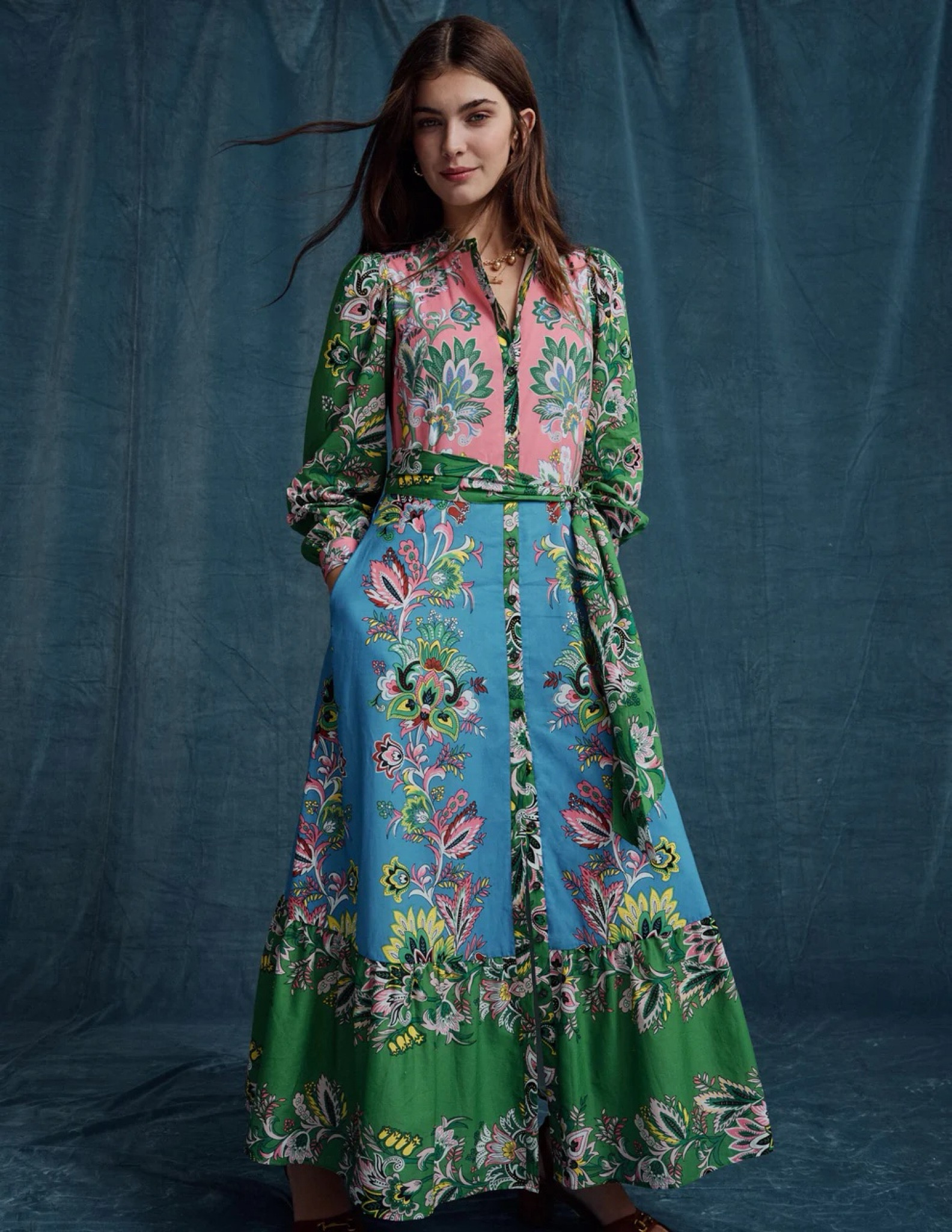 My favourite style of dress, super flattering and a great lengthh

#LTKFashionMonth #LTKover50style #LTKmidsize