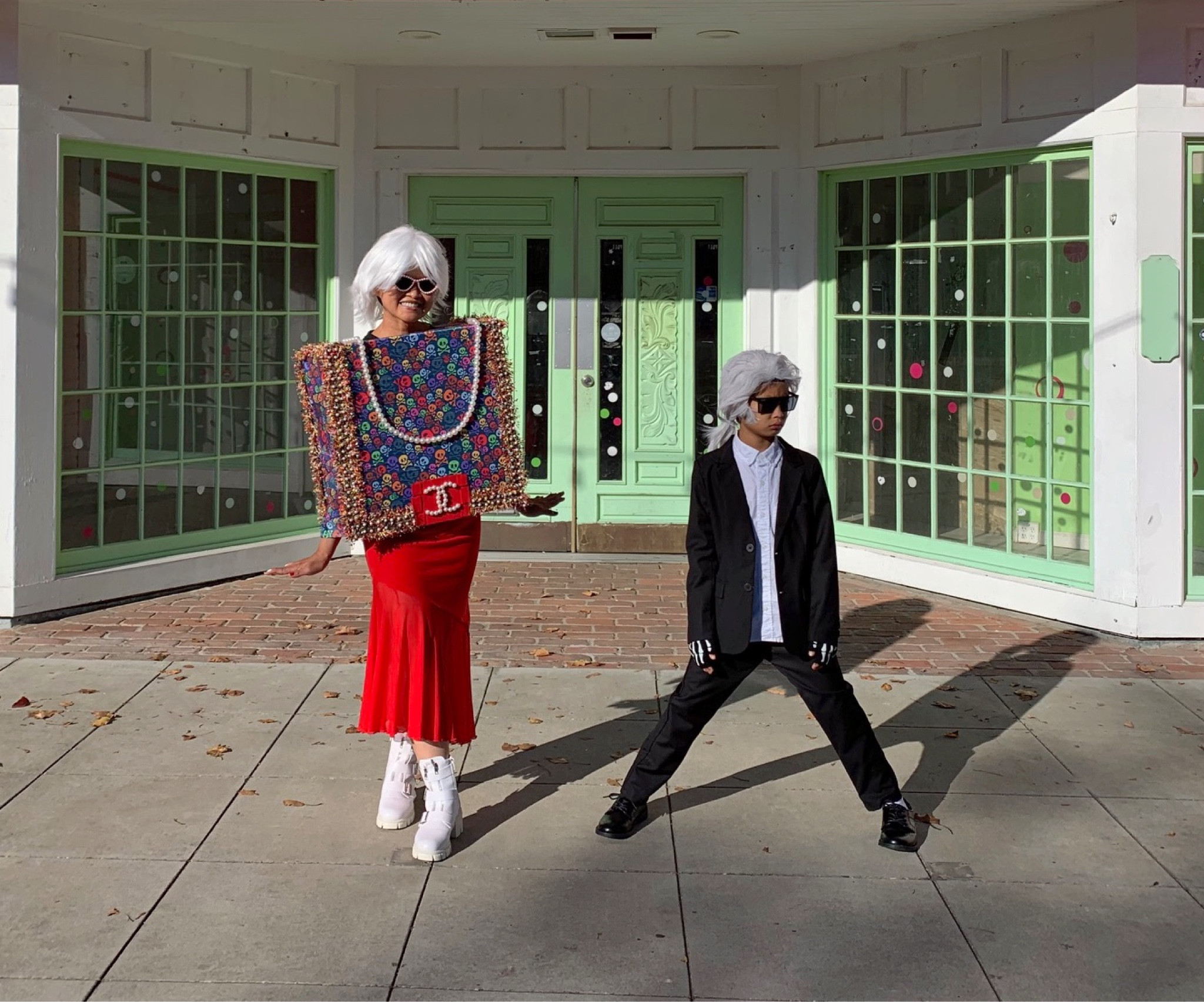 Stay classic ghouls! 

For details on how to make this DIY Cardboard Chanel Boy Bag Halloween Costume, go to www.littlemisscasual.com.

Happy Halloween! 

#LTKSeasonal #LTKstyletip #LTKfindsunder50