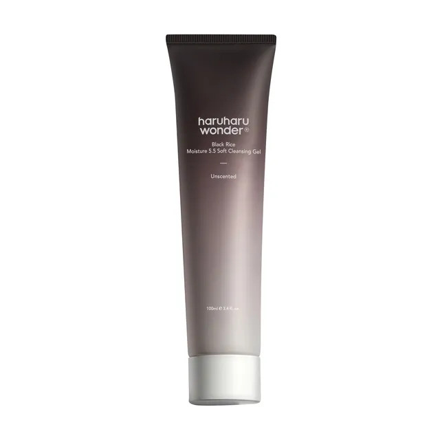 haruharu wonder - Black Rice Moisture 5.5 Soft Cleansing Gel | YesStyle.com