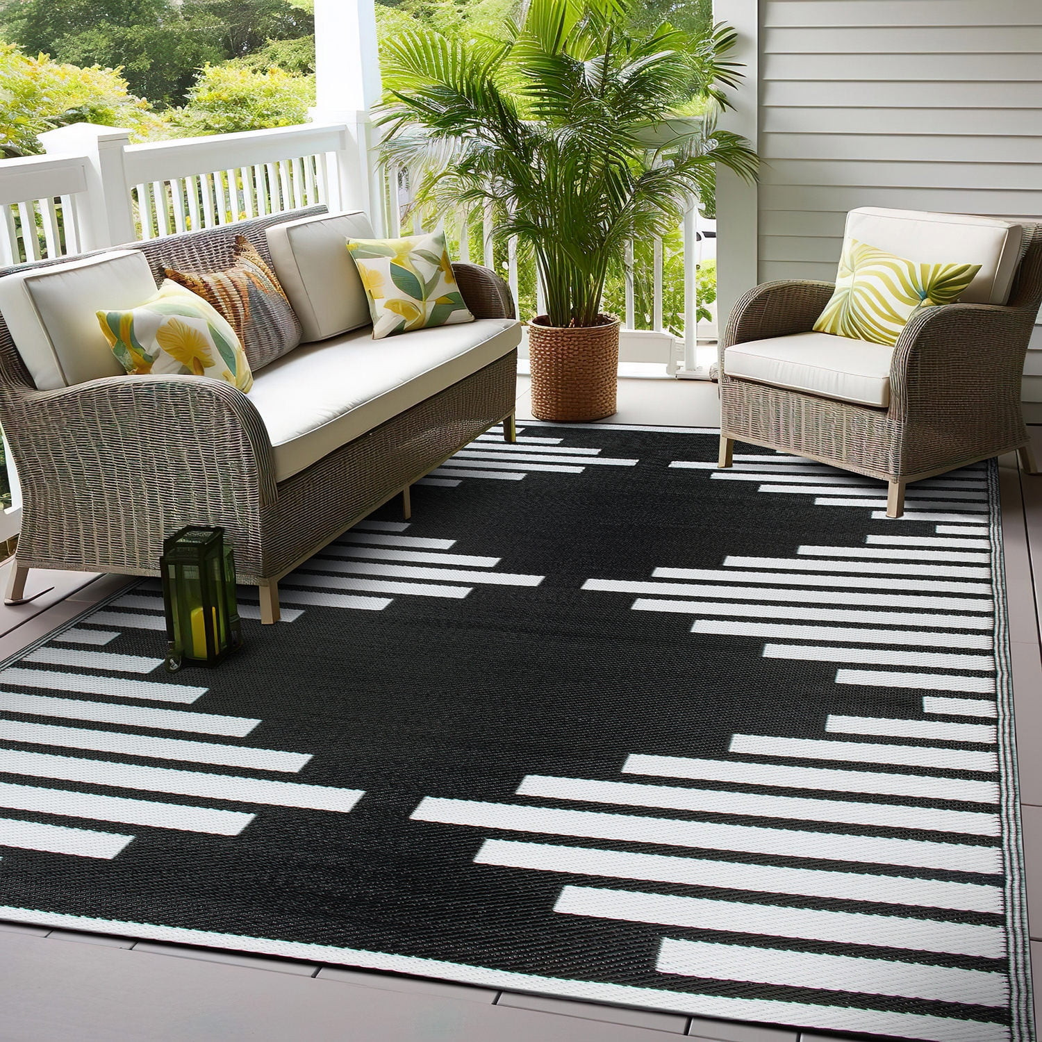 World Rug Gallery Bohemian Stripe Diamond Reversible Recycled Plastic Outdoor Rugs - BLACK 7'10"x... | Walmart (US)