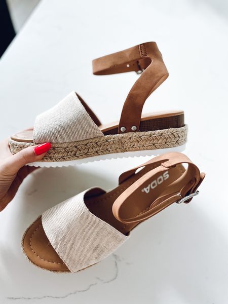 womens sandals for spring 🤩 these go with everything! true to size!

#LTKunder100 #LTKSeasonal #LTKshoecrush