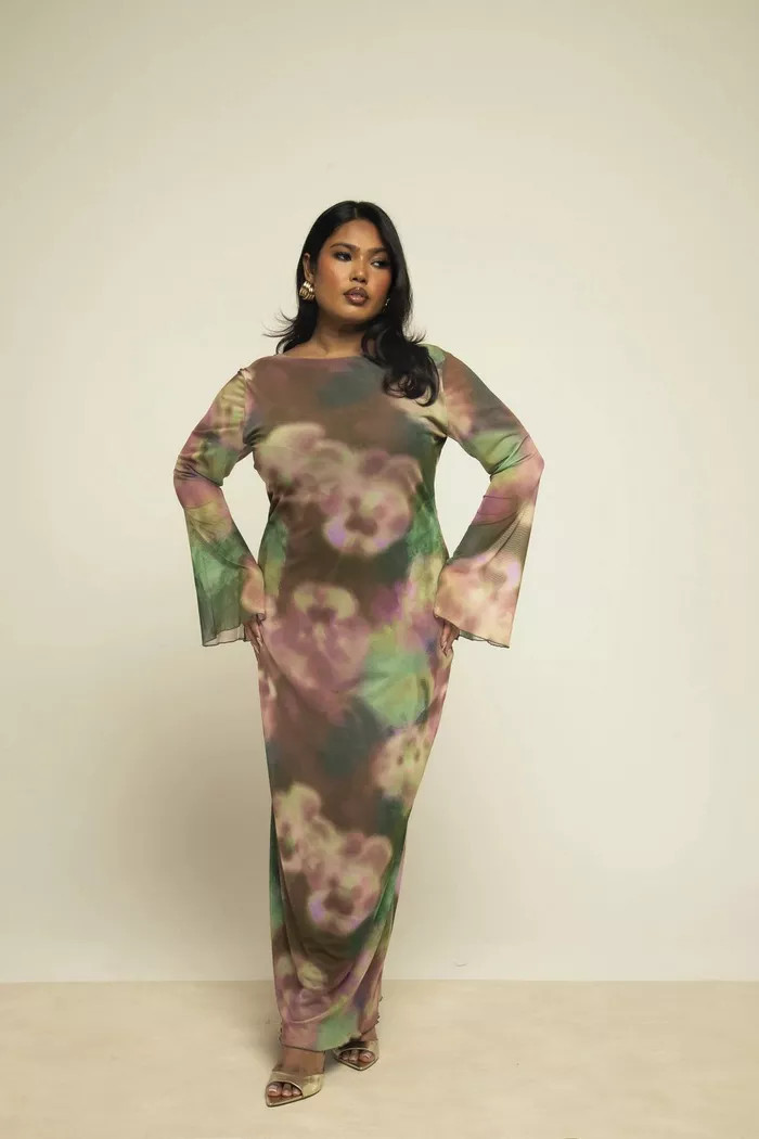 Curve Water Colour Floral Flare Sleeve Mesh Midaxi Dress | Boohoo.com (UK & IE)