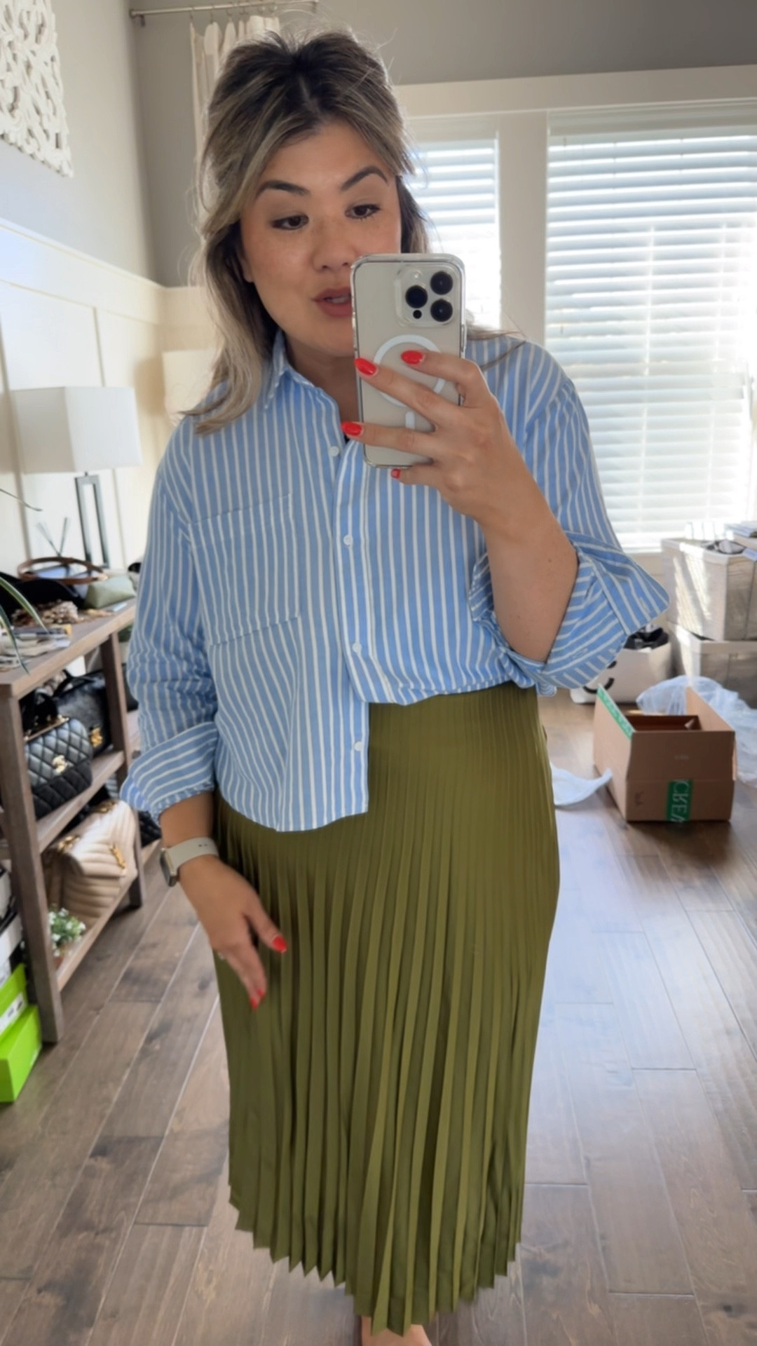 50% off for LDW! Wearing a medium. Runs slightly big  

#LTKMidsize #LTKStyleTip #LTKSaleAlert