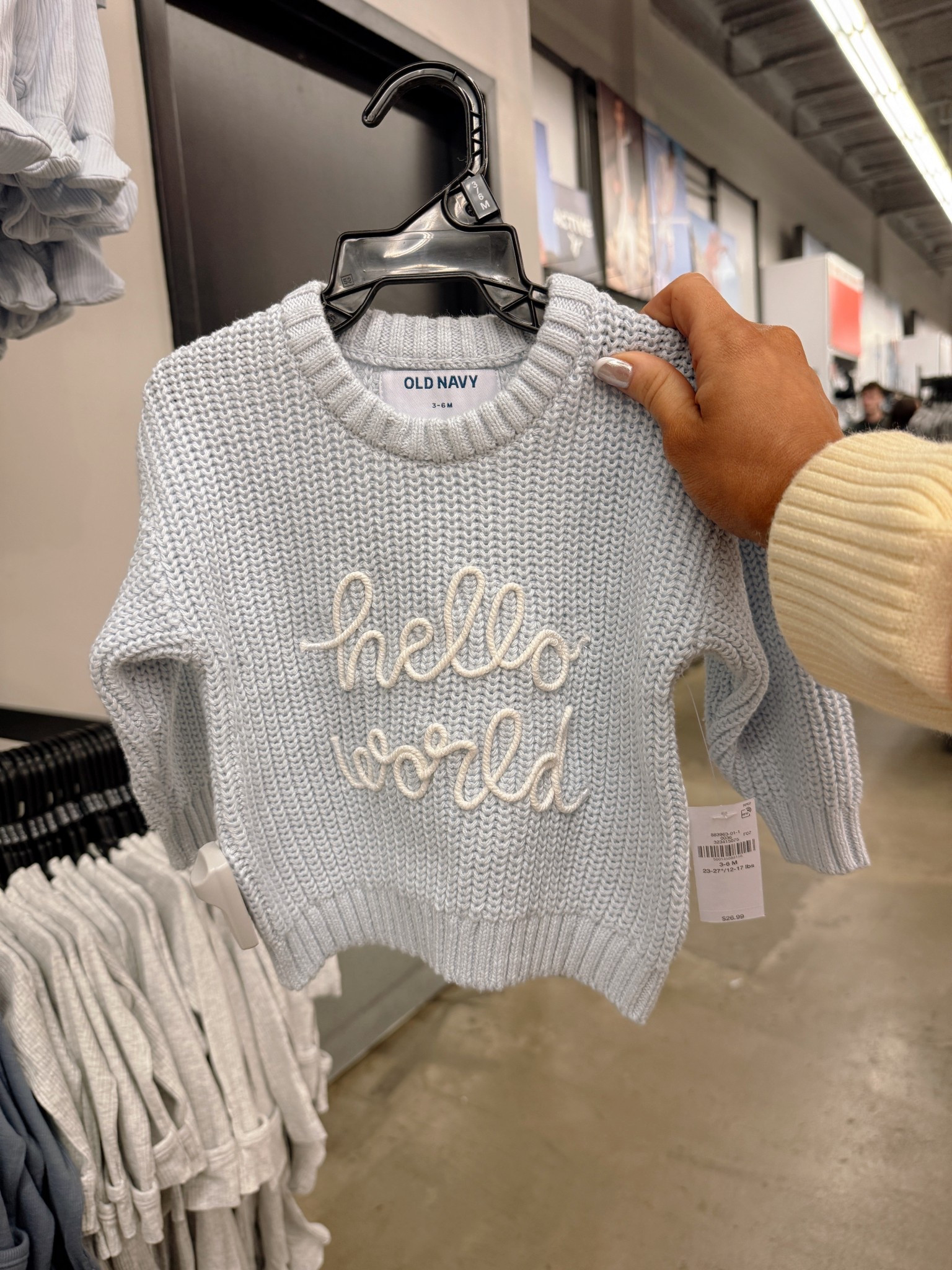 Coming home sweater 🍼