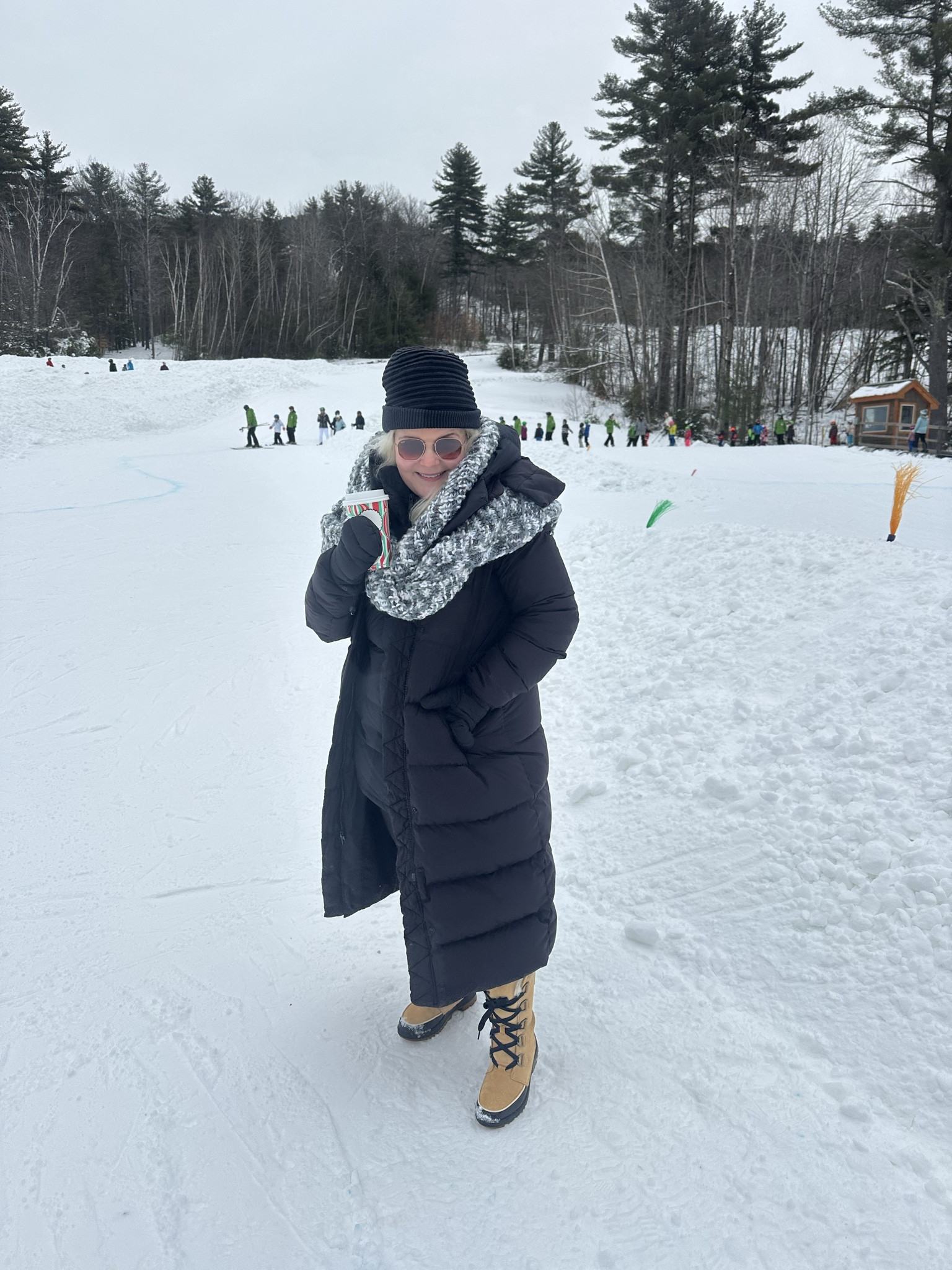 Time for some apres skiing😅⛸️🎄☃️

#LTKHoliday #LTKActive #LTKfitnessgoals