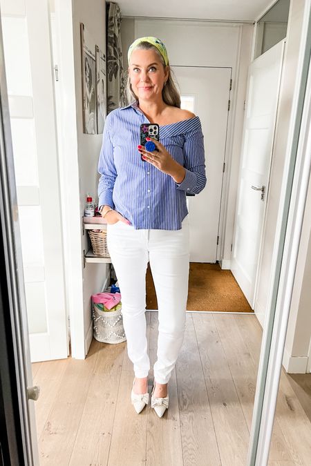 Ootd - Saturday. Before realizing how cold it actually was. Blue striped off the shoulder blouse paired with slim white jeans (Perfect Jeans, can’t link here but they’re in a highlight on my Instagram). Linnen look heels with now detail. Headband by Namjosh. 



#LTKmidsize #LTKstyletip #LTKover40