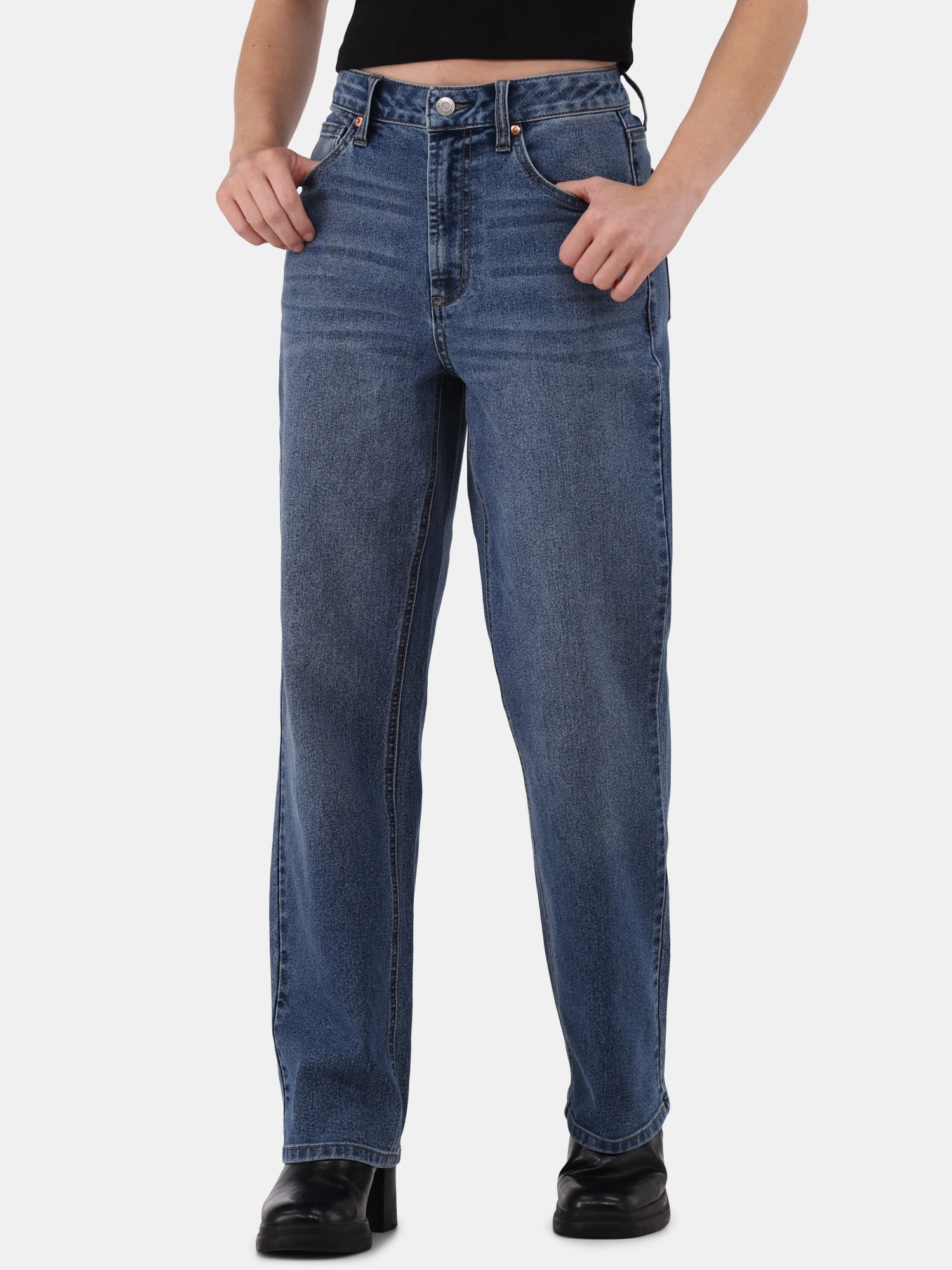 No Boundaries High-Rise Straight Leg Jeans, 29.5” Inseam, Women's and Women's Plus | Walmart (US)