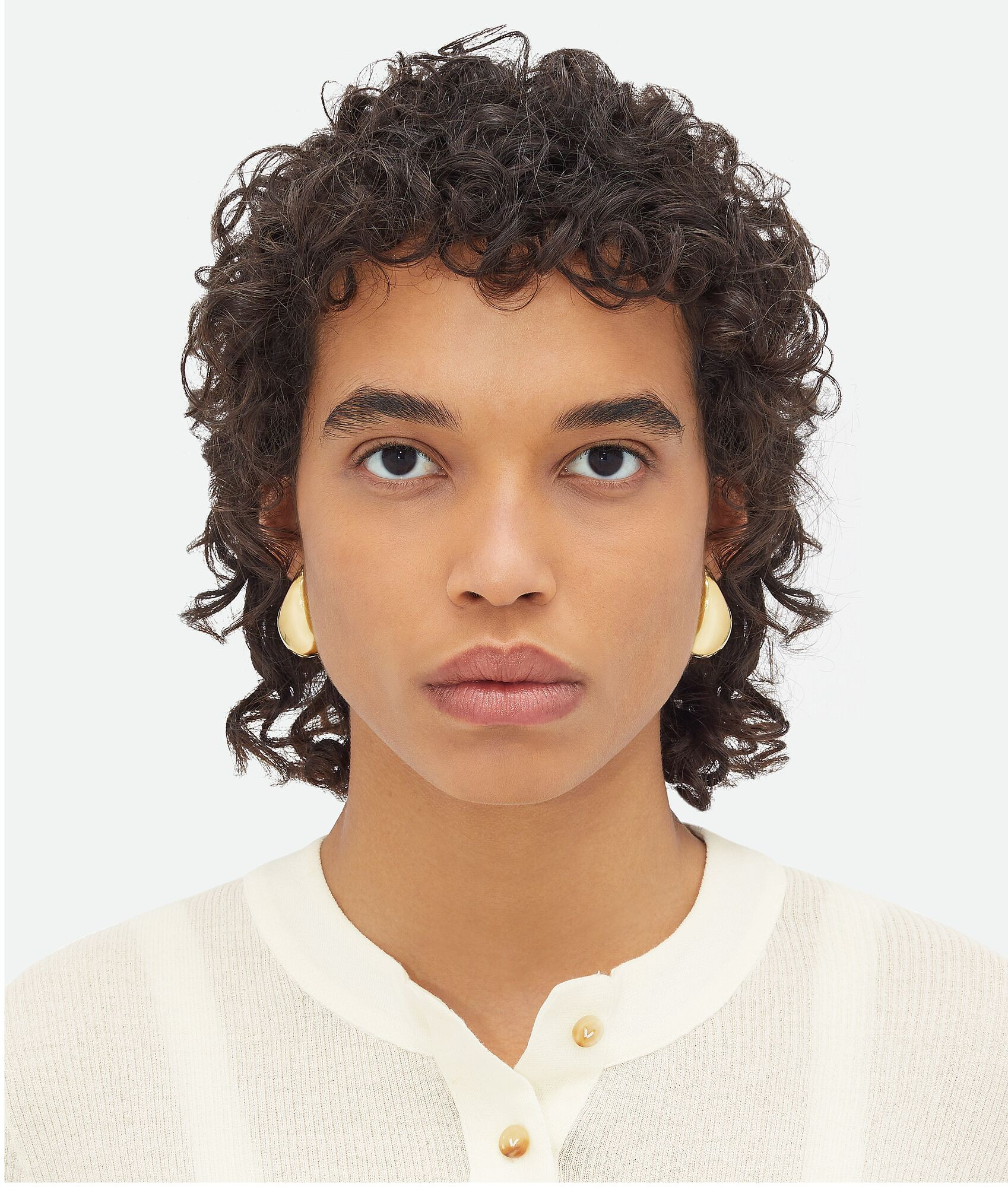 Women's Small Drop Earrings in Yellow gold | Bottega Veneta US | Bottega Veneta