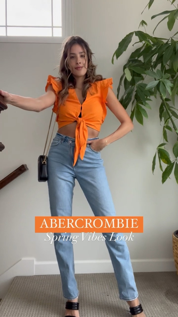 It’s Spring time and @abercrombie is 25% OFF! This outfit will be perfect for a date night or night out with the girls 🧡 Top size M - Jeans size 28 L! 
#abercrombie #denim #springstyle #momstyle 

#LTKsalealert #LTKstyletip #LTKSale