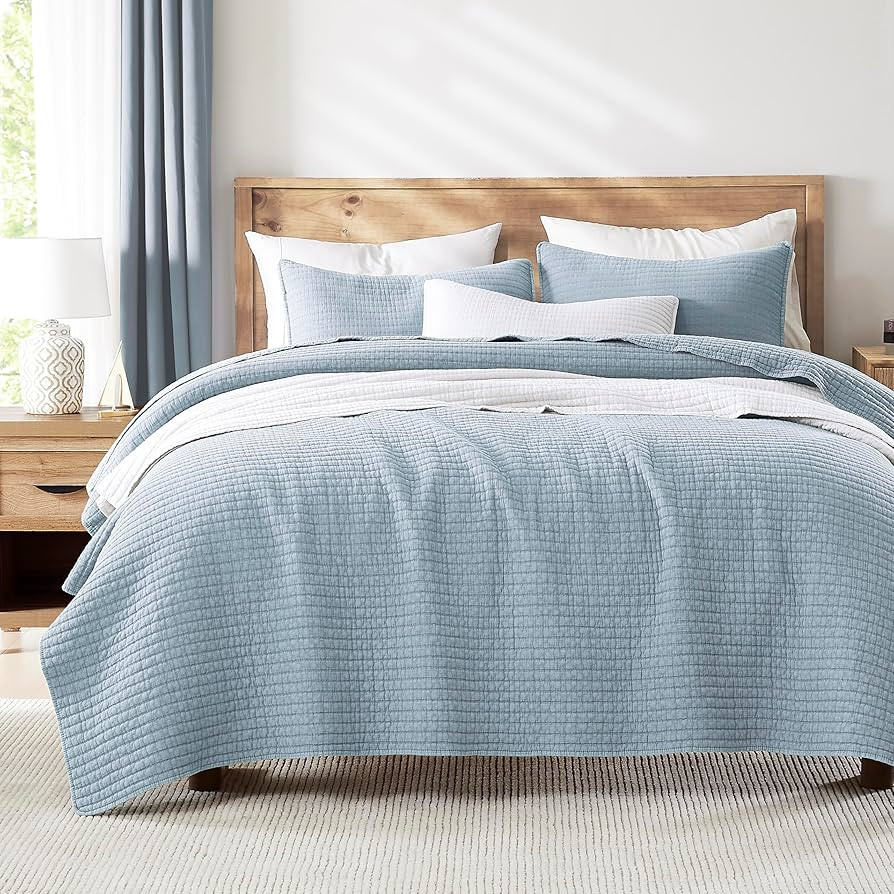 WDCOZY Blue Twin Size Quilt Set, Muslin Cotton Shell Down-Alt Poly Filling, Shabby Chic Rustic Fa... | Amazon (US)