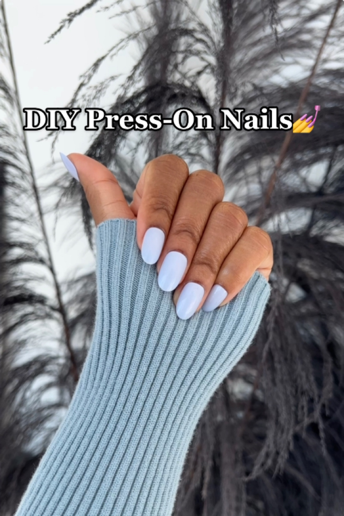  Press on nails have been IT for me & the @SallyHansen Salon Effects Perfect Manicure is *chefs kiss! 💅 🤌🏾

So many cute designs and I love that I can switch up my nails whenever I want from the comfort of my own home! Which one are you feeling Shade What A Star or O-Zone You Didn’t?! Pick them up at your local @Target! #sallyhansen #targetpartner #Target