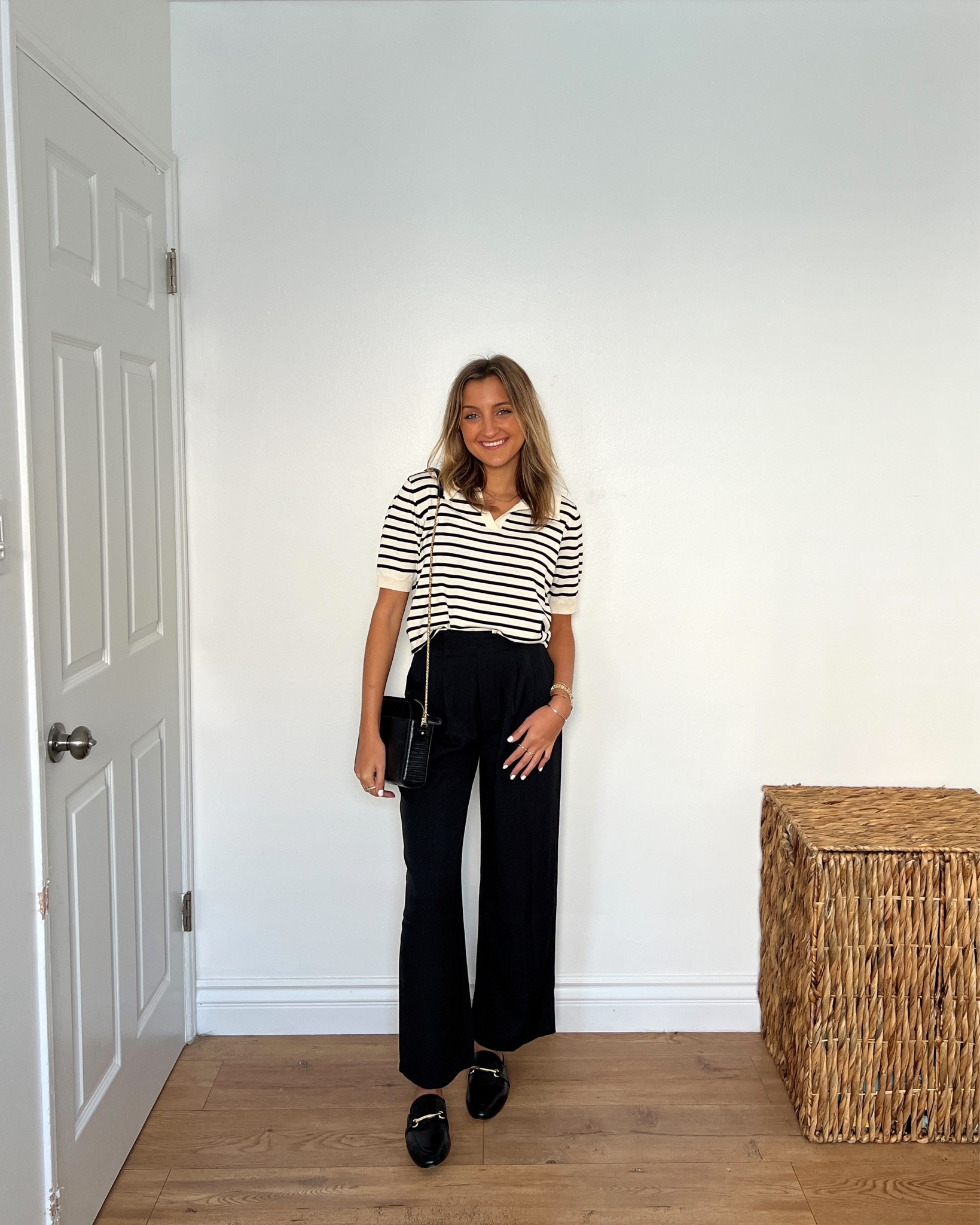 Business casual outfit idea / office ready outfit idea 🖤 

Code styledbymckenz24Q1 for 15% off your SheIn trousers and sweater