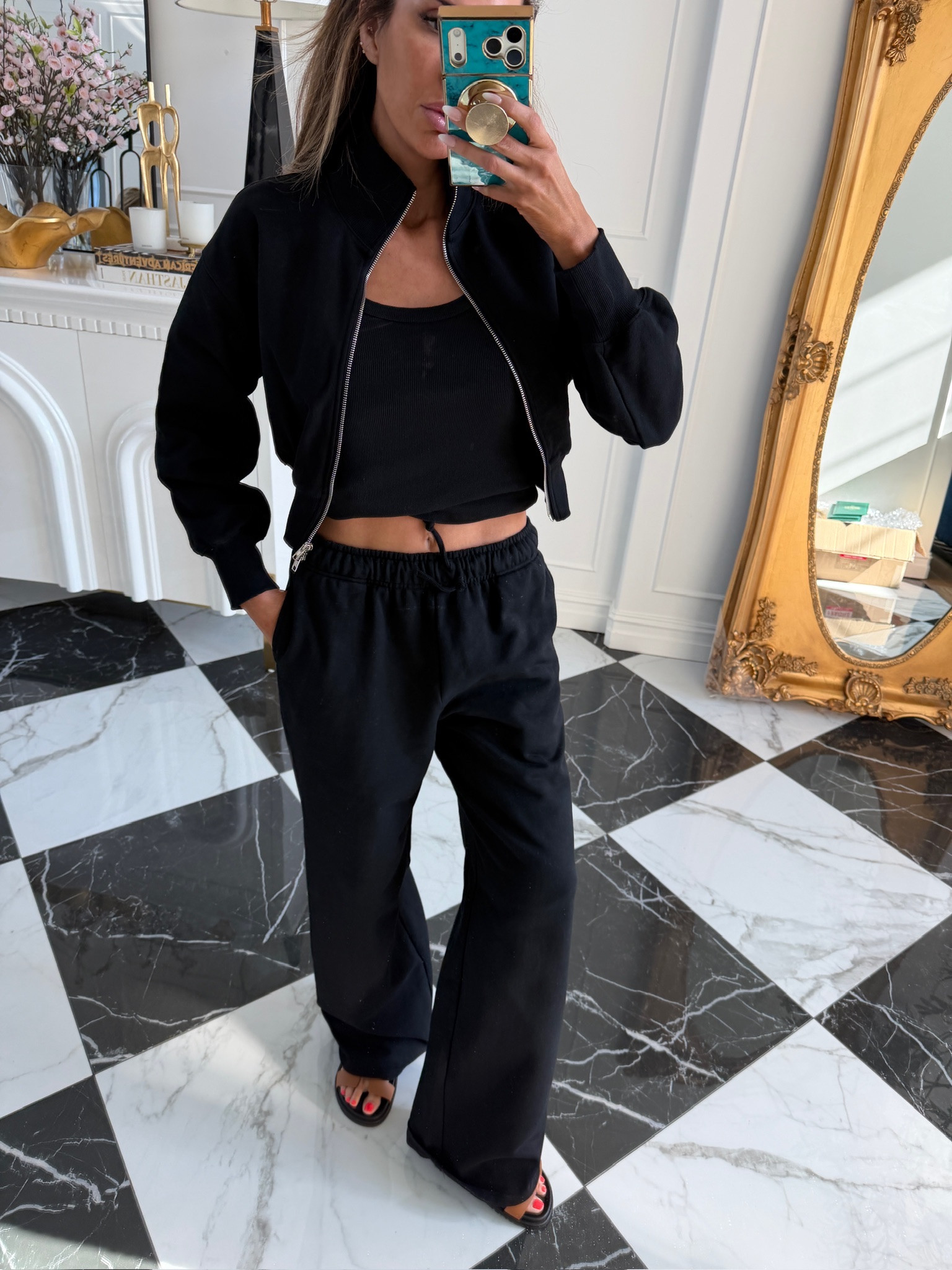 Newest favorite travel OOTD!! Wearing a small in everything! 🖤

Revive fashion, Revolve finds, Hermès, Superdown, Amazon, Amazon fashion, Travel outfits, Fall outfits women, Comfy sets, Matching sets, Emily Gemma

#LTKTravel #LTKmomlife #LTKgrwm