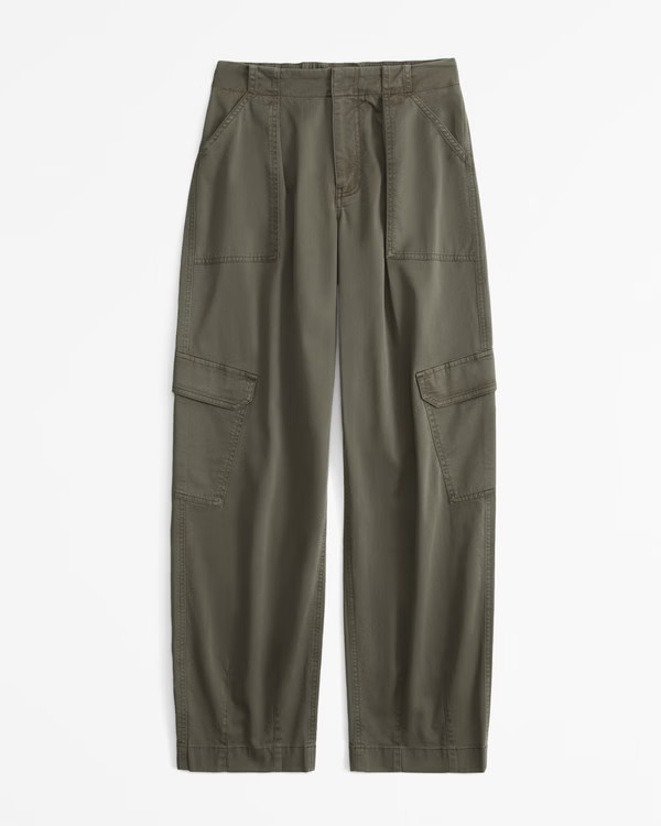 Women's Mid Rise Barrel Cargo Pant | Women's Clearance | Abercrombie.com | Abercrombie & Fitch (US)