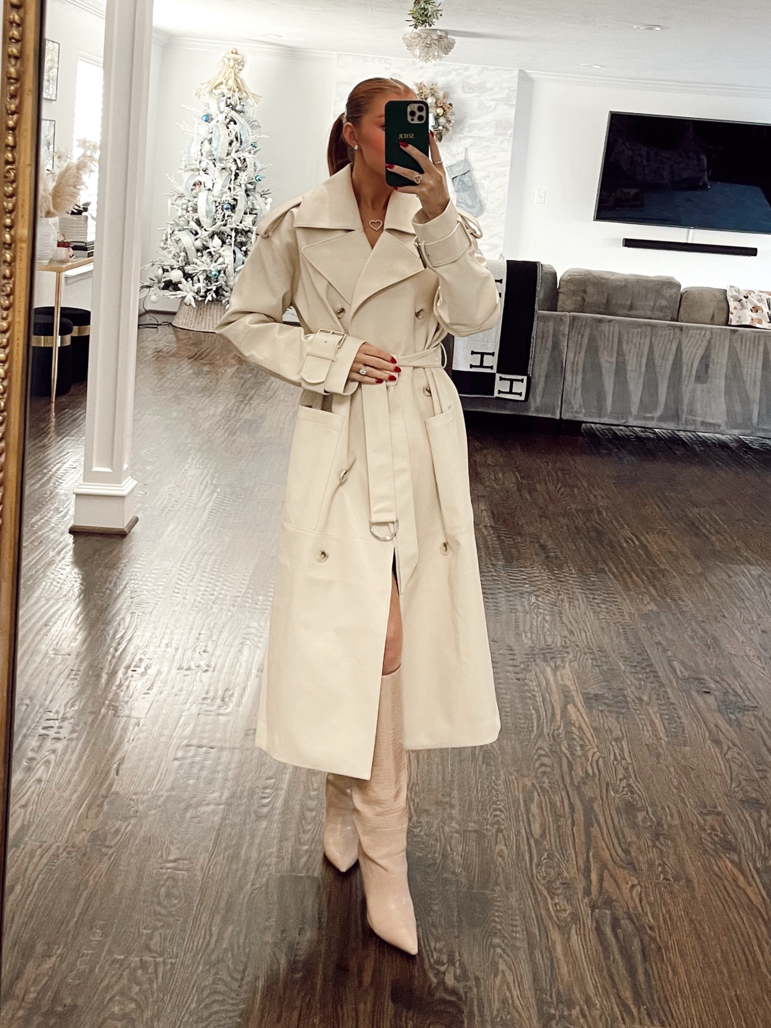 Wearing size XXS in the coat 🩷✨

#LTKstyletip #LTKSeasonal #LTKHoliday