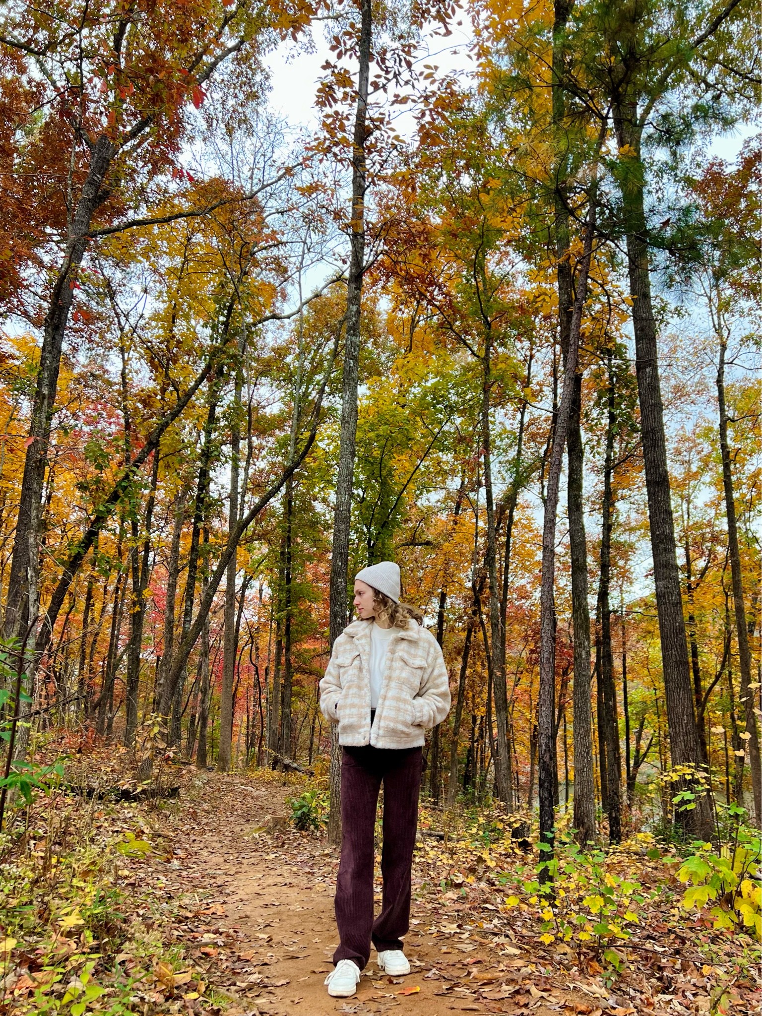 Folklore era 🧸🌾🍁💌🌲

Sweater and beanie: Target
Teddy bear jacket: 12th Tribe, linked similar options
Corduroy pants: Pacsun
Shoes: Urban Outfitters exclusive Reeboks

#LTKU #LTKunder50 #LTKstyletip