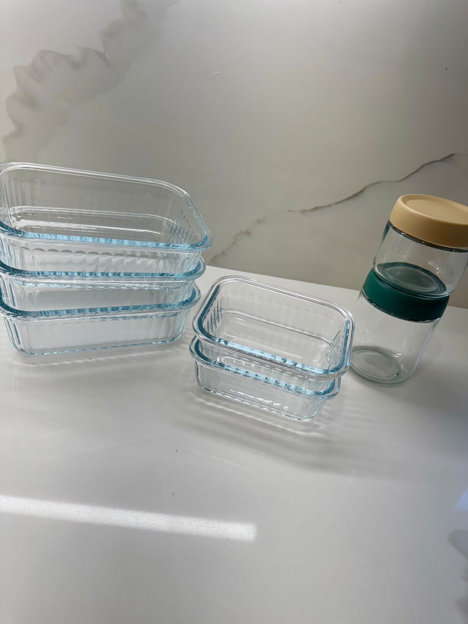 Glass food storage containers from Amazon!

#LTKFindsUnder50 #LTKHome #LTKStyleTip