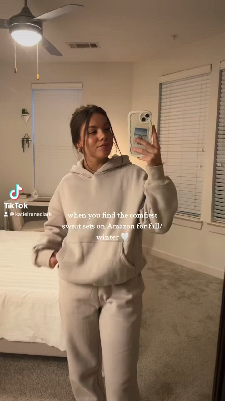 comfiest Amazon sweat set 🤍 #fallfashion #loungewear #hoodieszn 

#LTKstyletip #LTKfindsunder50 #LTKSeasonal