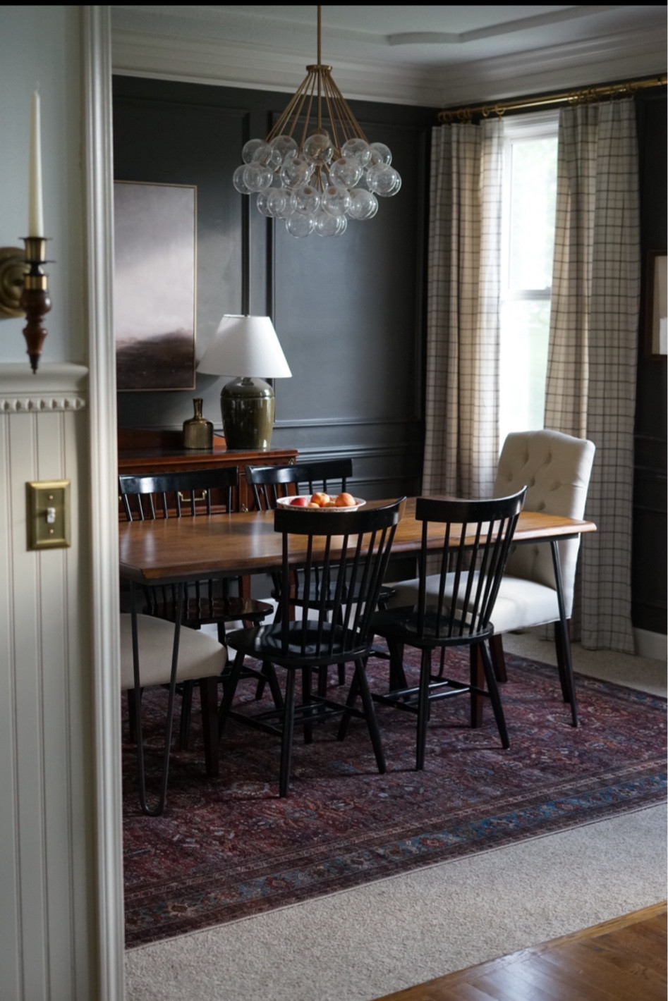 Moody dining room 🖤 

#LTKhome