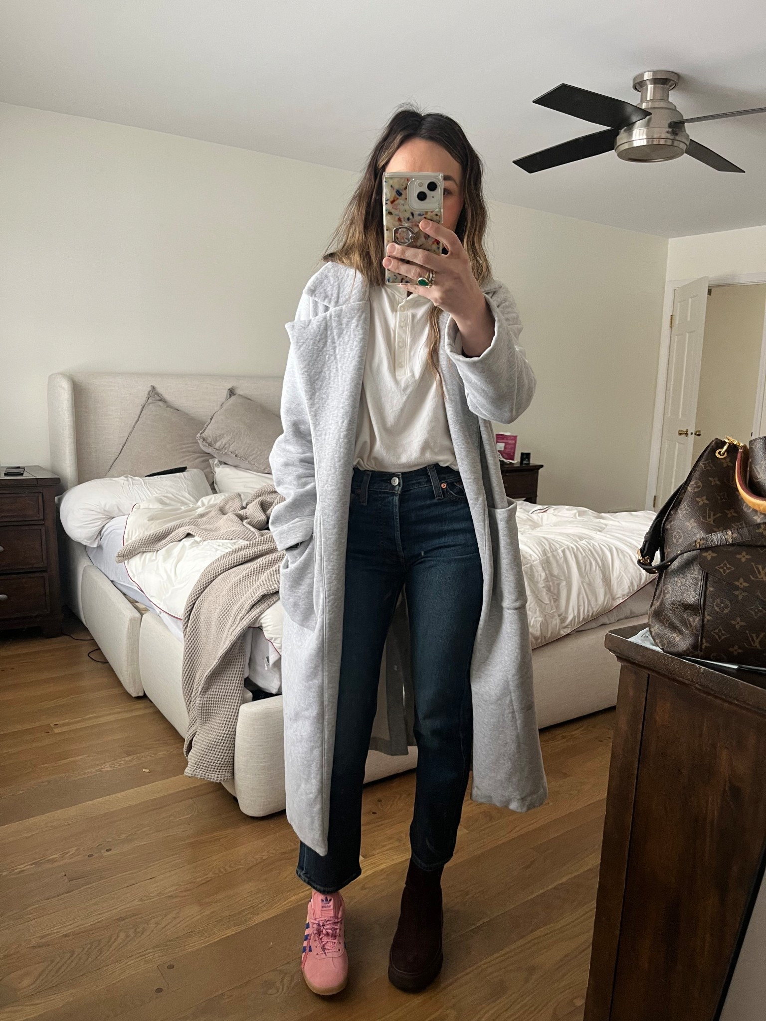 Boot or pink sneaker?!

#LTKgrwm #LTKdayinmylife #LTKootd