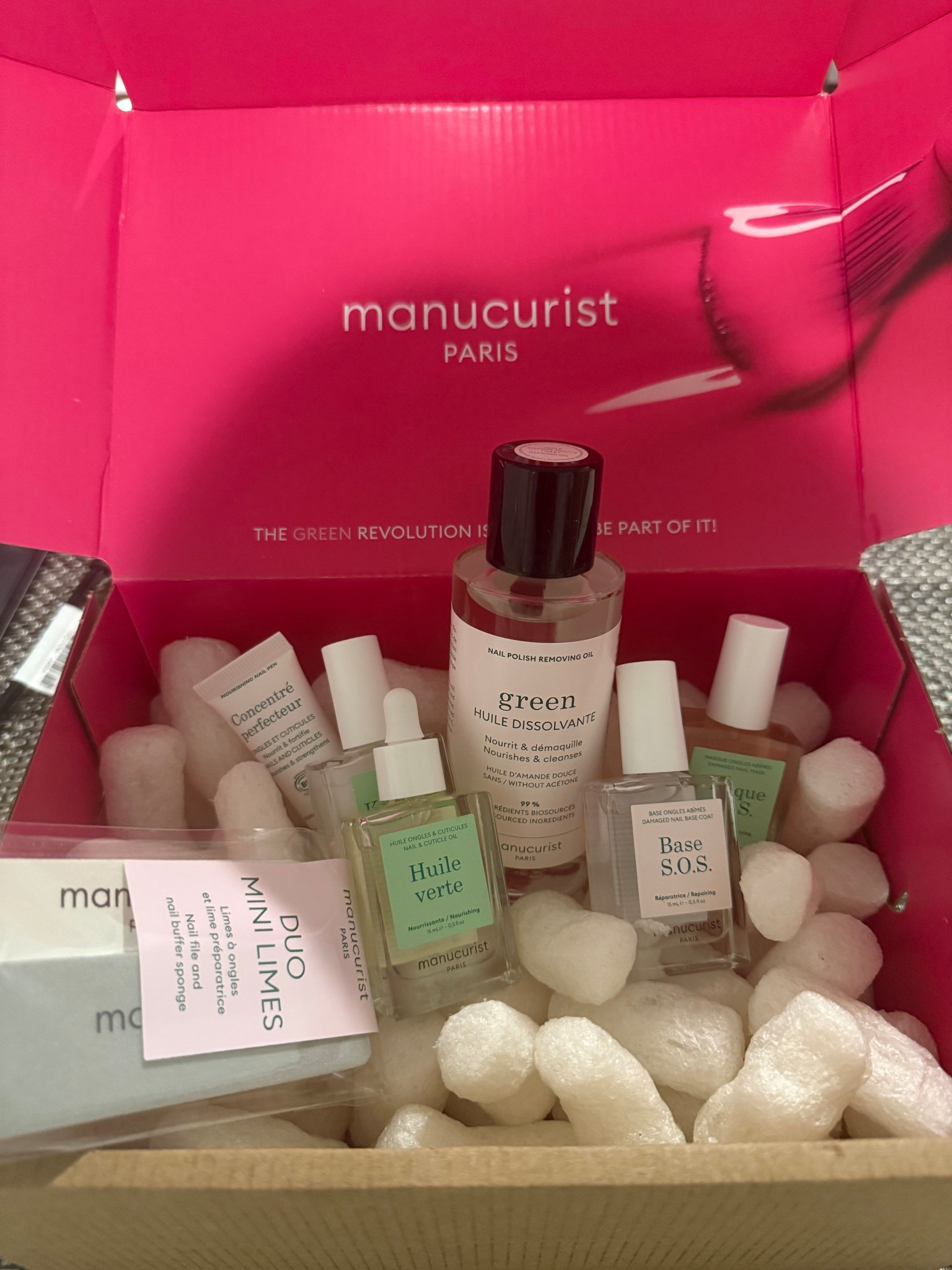 New nail routine 💅

Taking a break from gels and focusing on regrowth and strengthening with these Manucurist nail care products. Linking all the products I picked up below 🤍

#LTKbeauty #nailcarefavorites #naturalnails #manicureathome #beautyroutine

#LTKselfcare #LTKOver40 #LTKBeauty