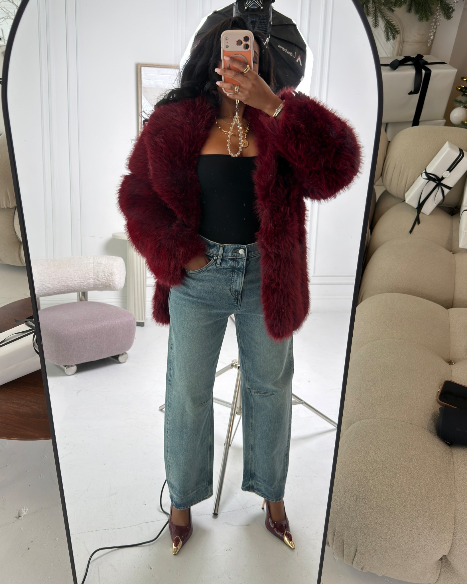 Holiday Outfit Inspo

Size small I’m 5’4 | 140lbs | 36D -27 -40  IG & YT: kirasfashionfinds TT: kiraabboud 

#Outfitinspiration #fashionstyle #outfit #outfitideas #autumn #fallfashion #simpleoutfit #fall #momoutfit #casualoutfit #streetwear 