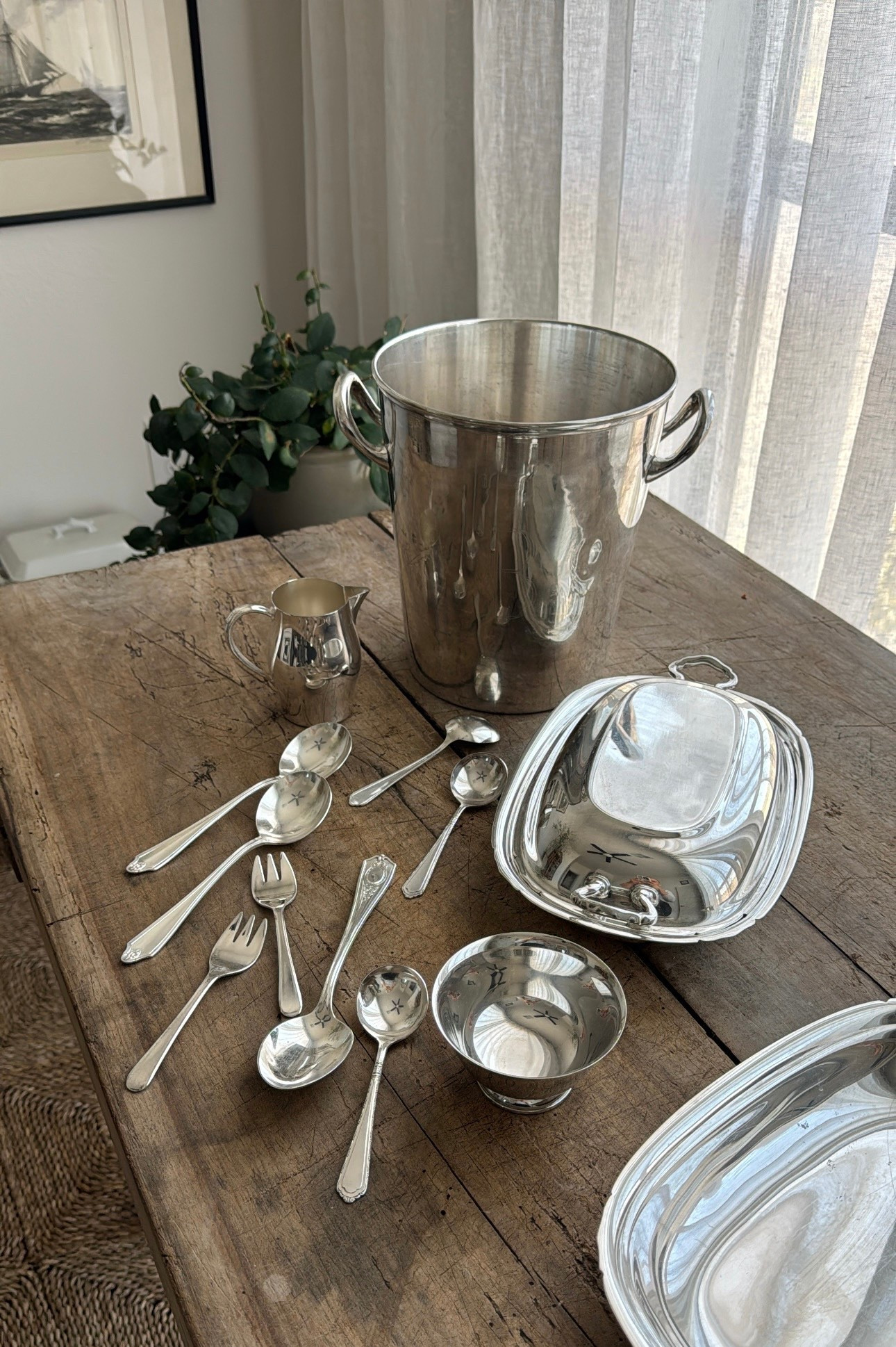 Polished silver just never gets old! Linked the exact polishing cream I use to get my silver to sparkle! 