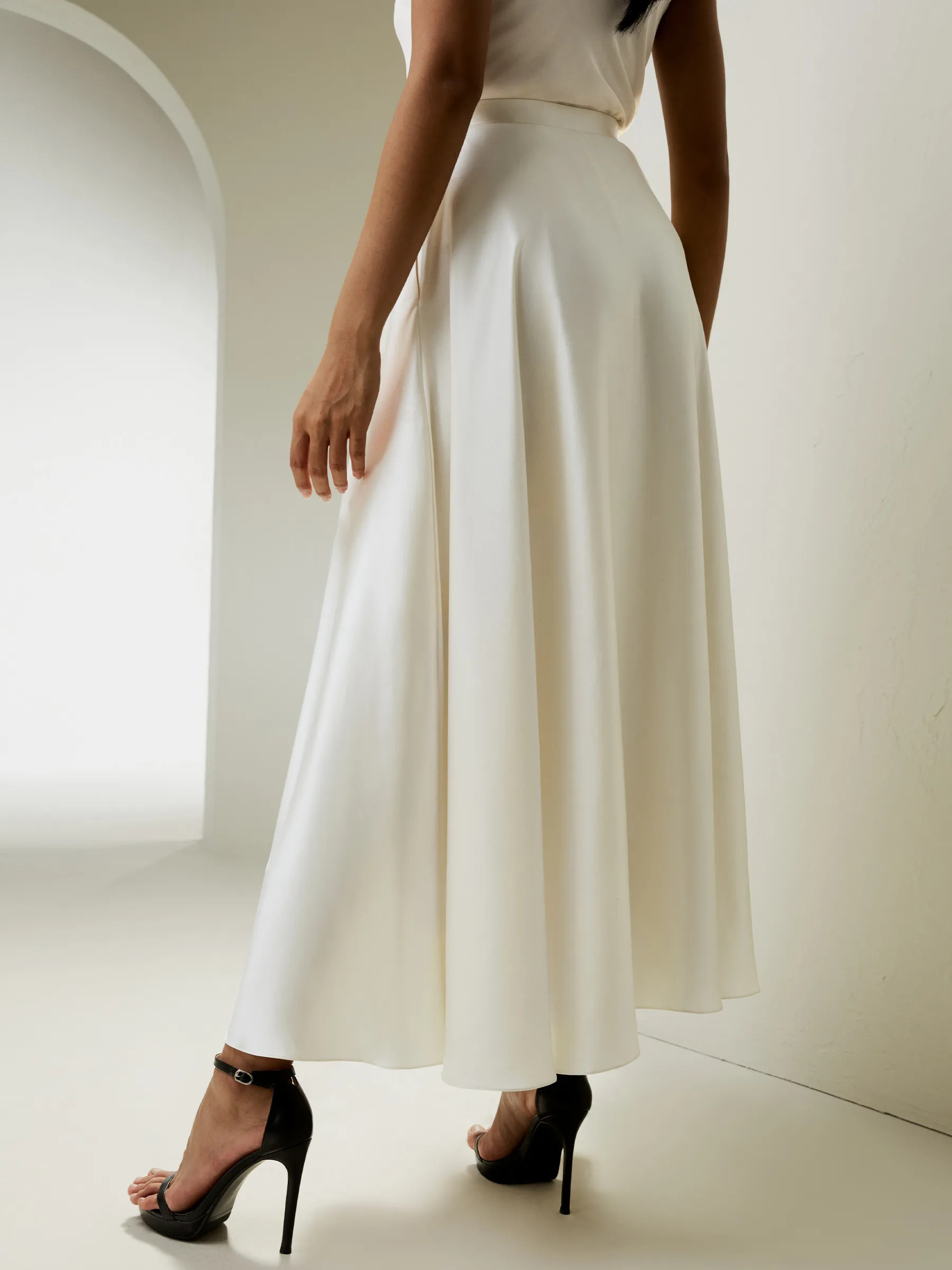Clarice Maxi Skirt | LilySilk