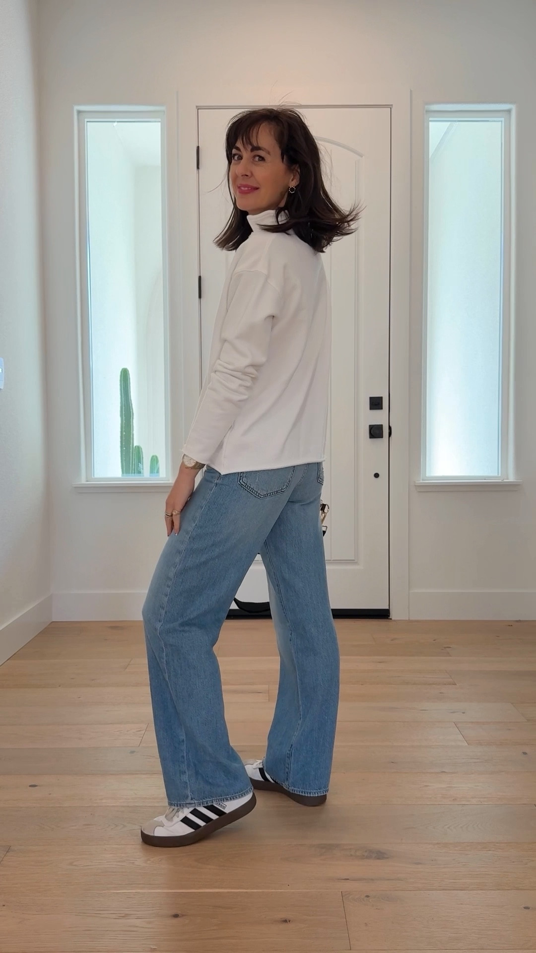  Call me dramatic this is my haute mama look of the day and my all time favorite outfit combination 

#LTKOver40 #LTKStyleTip