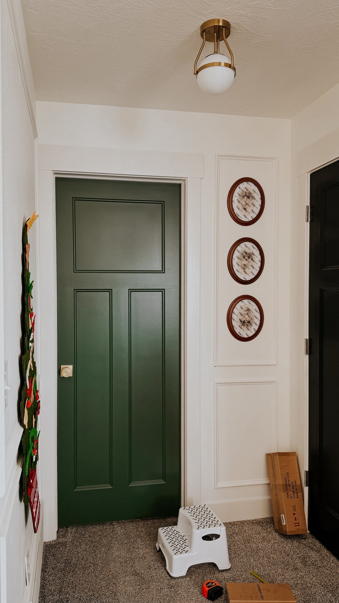 This little hallway corner is coming along!! Linking my picture frames, hanging hooks, and the lights for good measure too  

#LTKHome