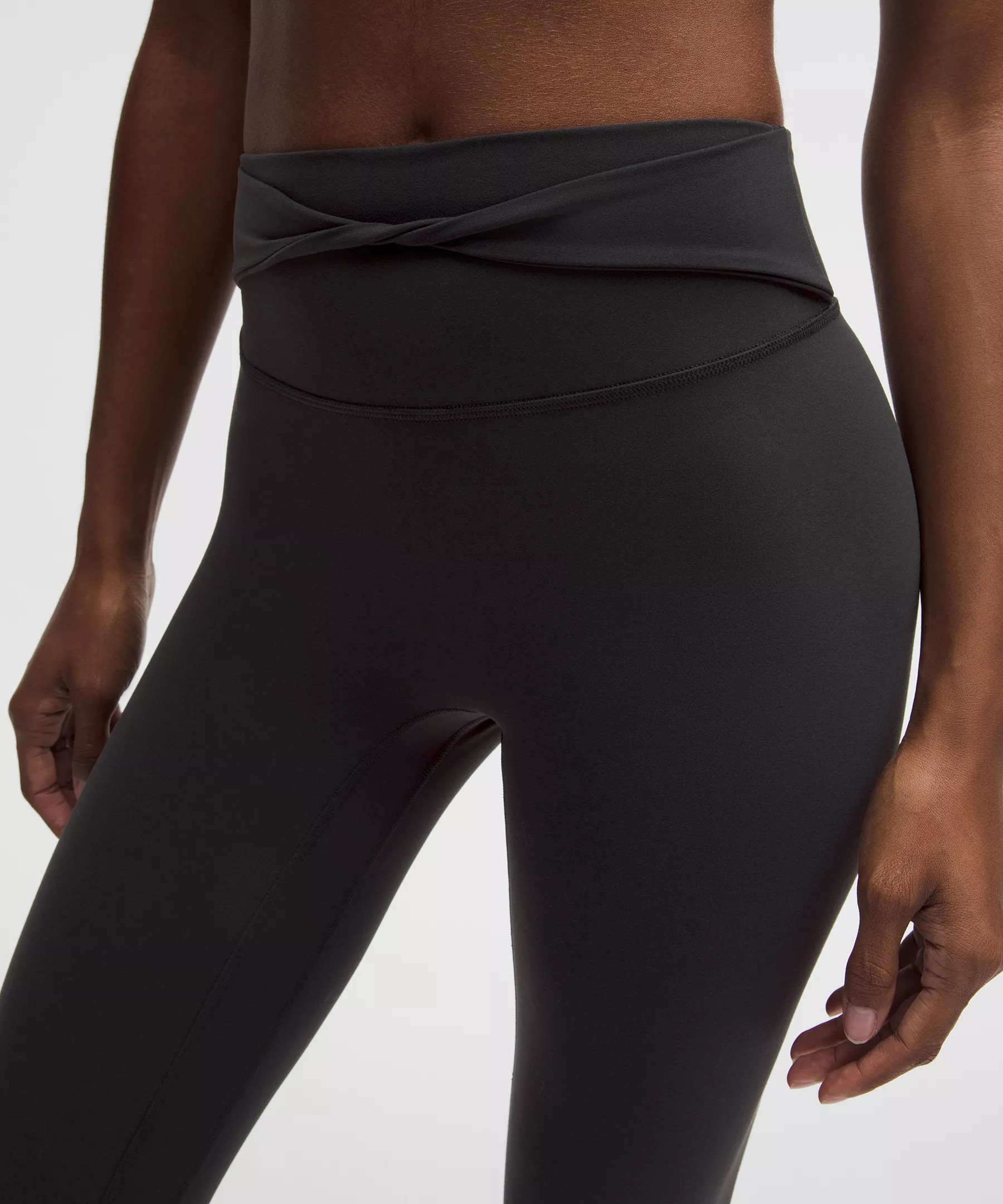lululemon Align No Line™ High-Rise Twist Tight 25" | Lululemon (US)