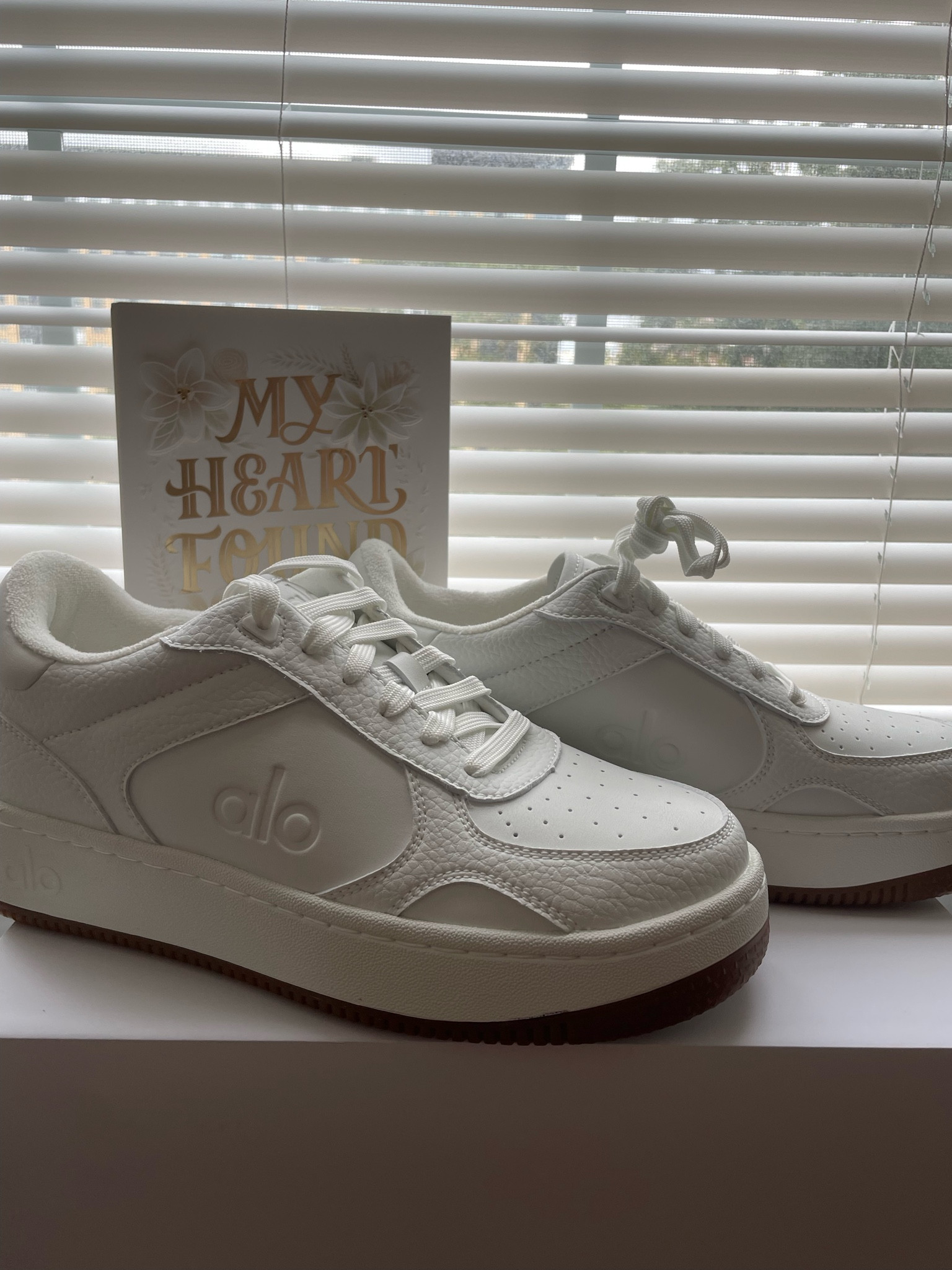 Alo Sneakers

#LTKShoeCrush