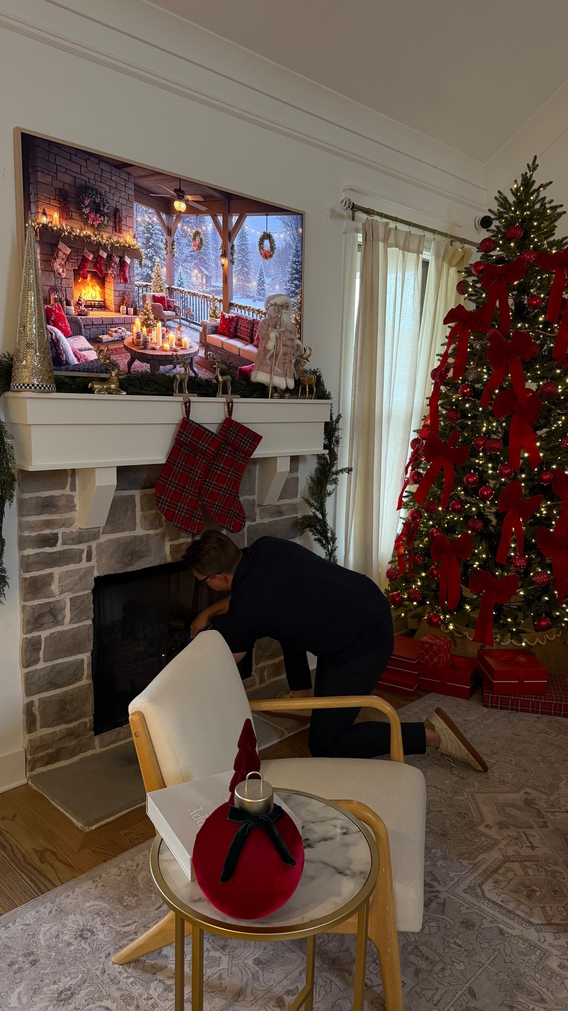 Our Christmas decor 🎄❤️ this Christmas tree is even better than the viral one! We have the 9’ in our living room and 7.5’ in our bedroom!

#LTKSeasonal #LTKHome #LTKHoliday