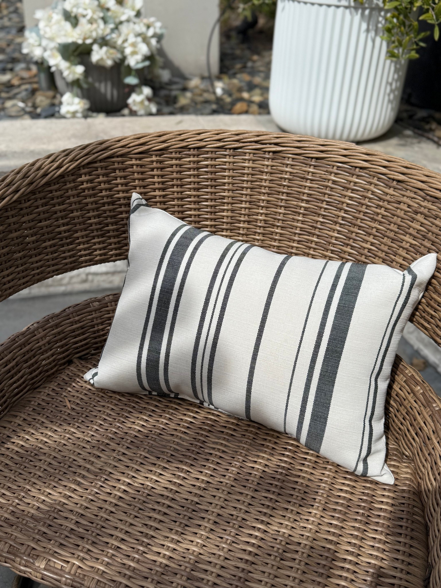 Target sale | outdoor sale | outdoor furniture | outdoor pillow 

#LTKHome #LTKSeasonal #LTKSaleAlert