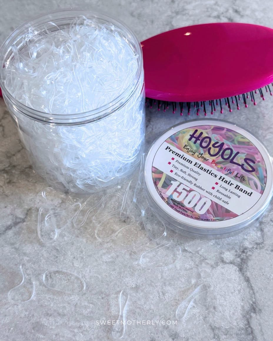 Huge pack of elastics for $5

Hair bands
Hair ties
No crease hair ties
Silk scrunchies
Satin hair scrunchies
Elastic ponytail holders
Claw clips
Hair accessories
Thick hair ties
Cute hair accessories

#LTKSeasonal #LTKSaleAlert