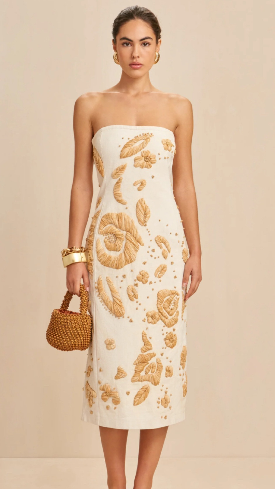 Obsessed with this beautiful Cult Gaia dresss