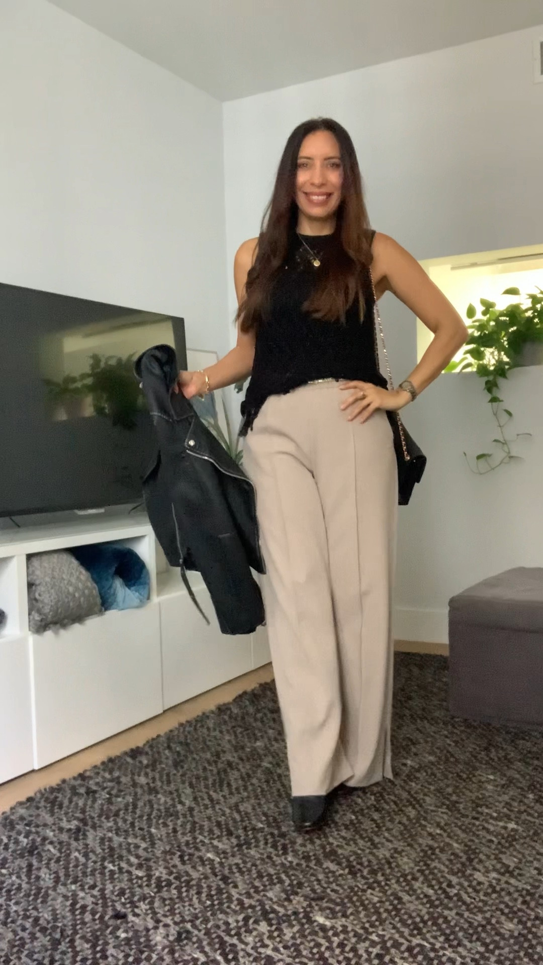 Outfit del dia para un evento 

#outfit#LTKworkwear #LTKover40

#LTKVideo