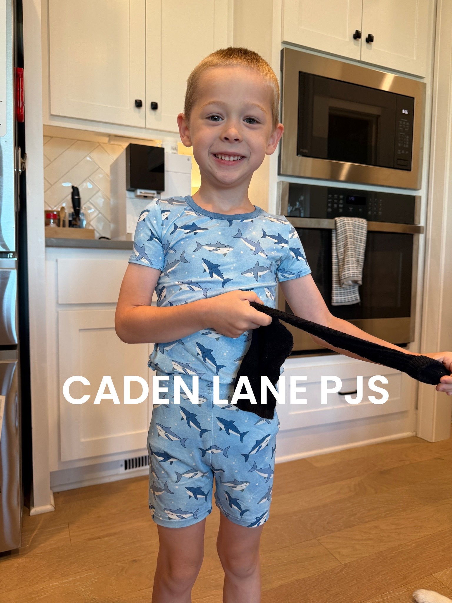 @Caden Lane has the cutest PJs for babies, toddlers and kids!!!! We are loving some of their fun summer prints 😍 Rhett is in 5-6! 
#ad #gifted 

Toddler pajamas