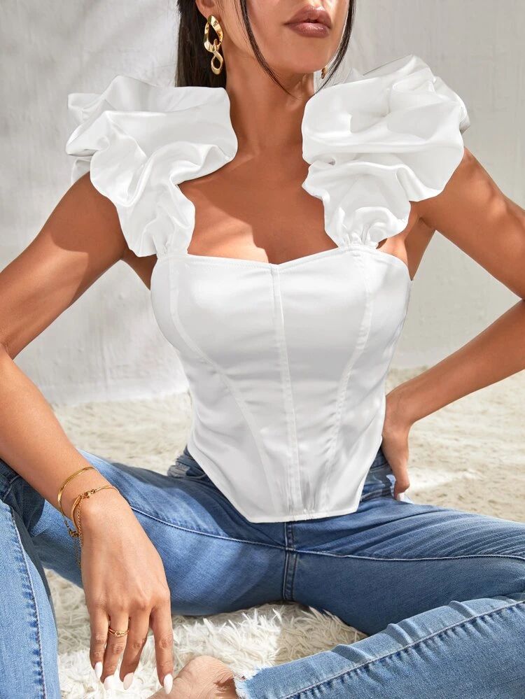 Exaggerate Ruffle Asymmetric Hem Top | SHEIN