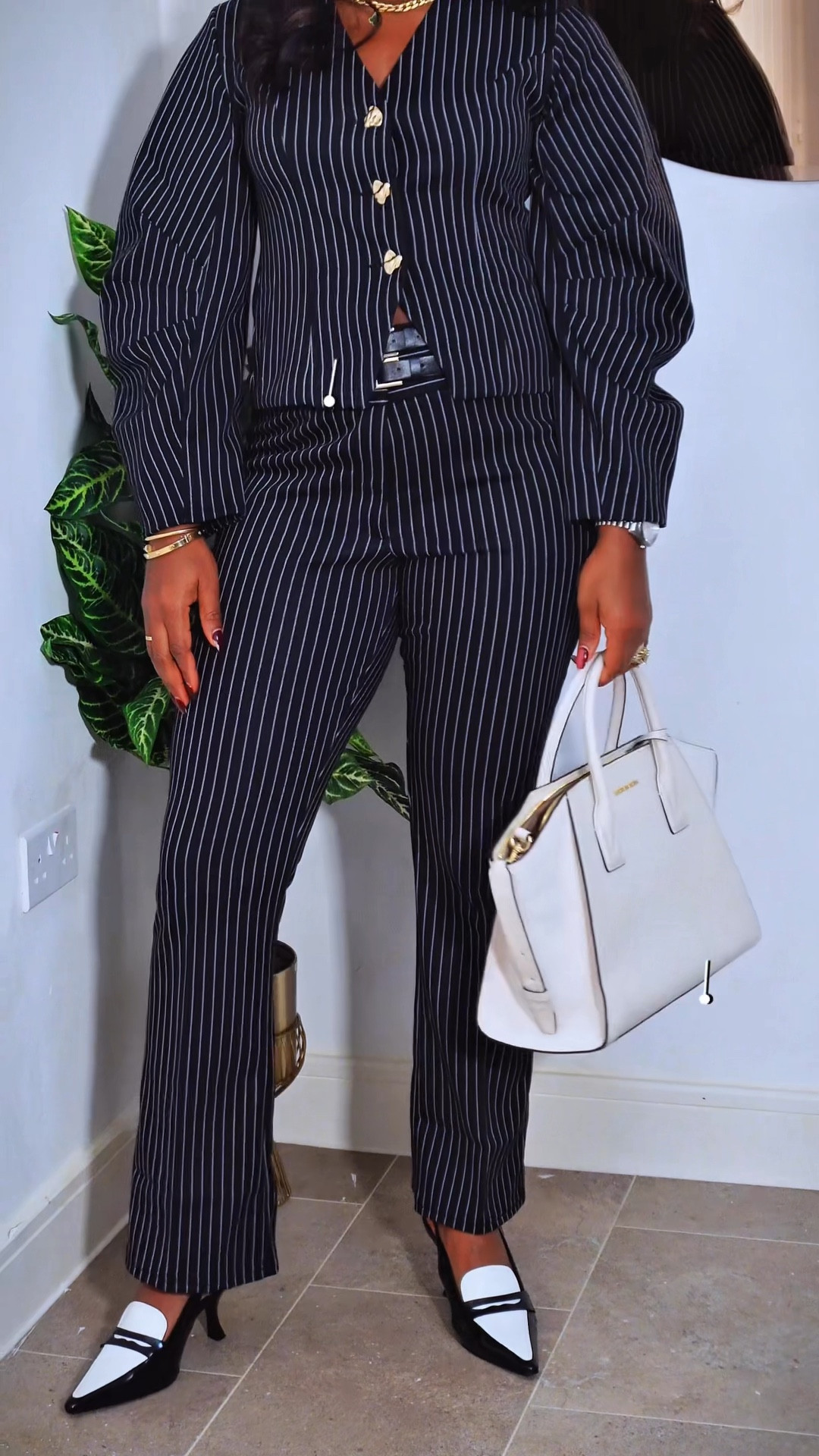 I love this stunning and modest co-ord set. 

#LTKstyletip #LTKmodest #LTKworkwear