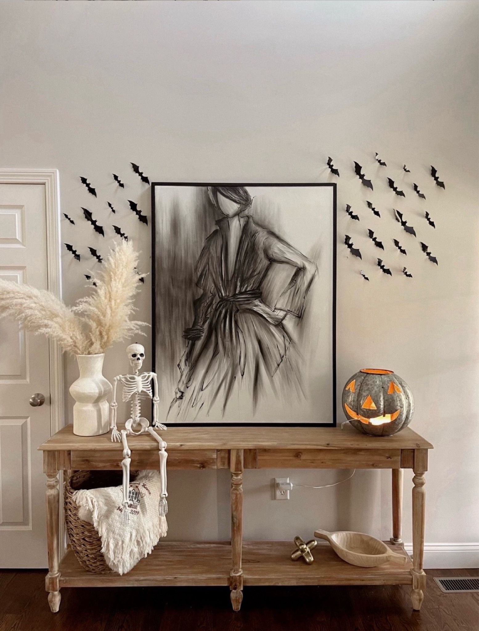 Halloween entry way 💀👻🕷️

Halloween, Halloween decor, trick or treat, October, spooky decor, pumpkin decor, fall decor, fall home, home decor 

#LTKparties #LTKhome #LTKSeasonal
