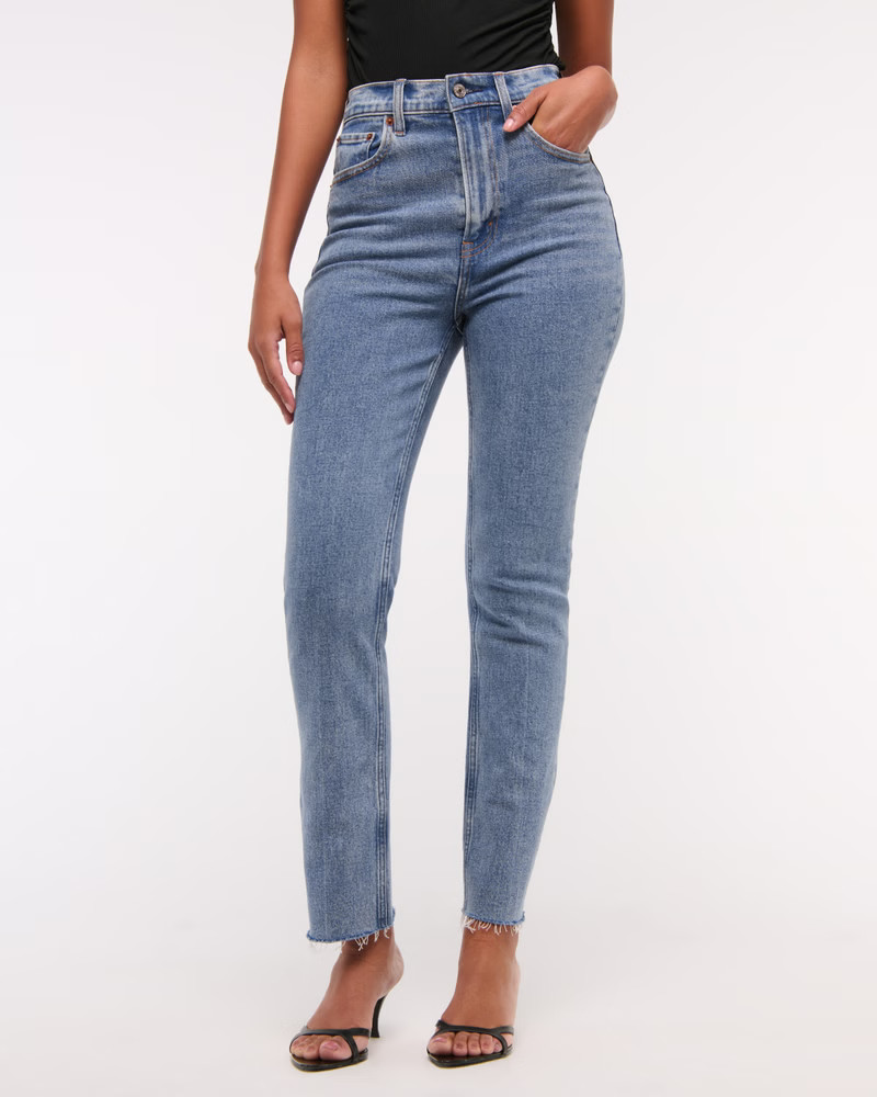 Curve Love Ultra High Rise Ankle Straight Jean | Abercrombie & Fitch (US)