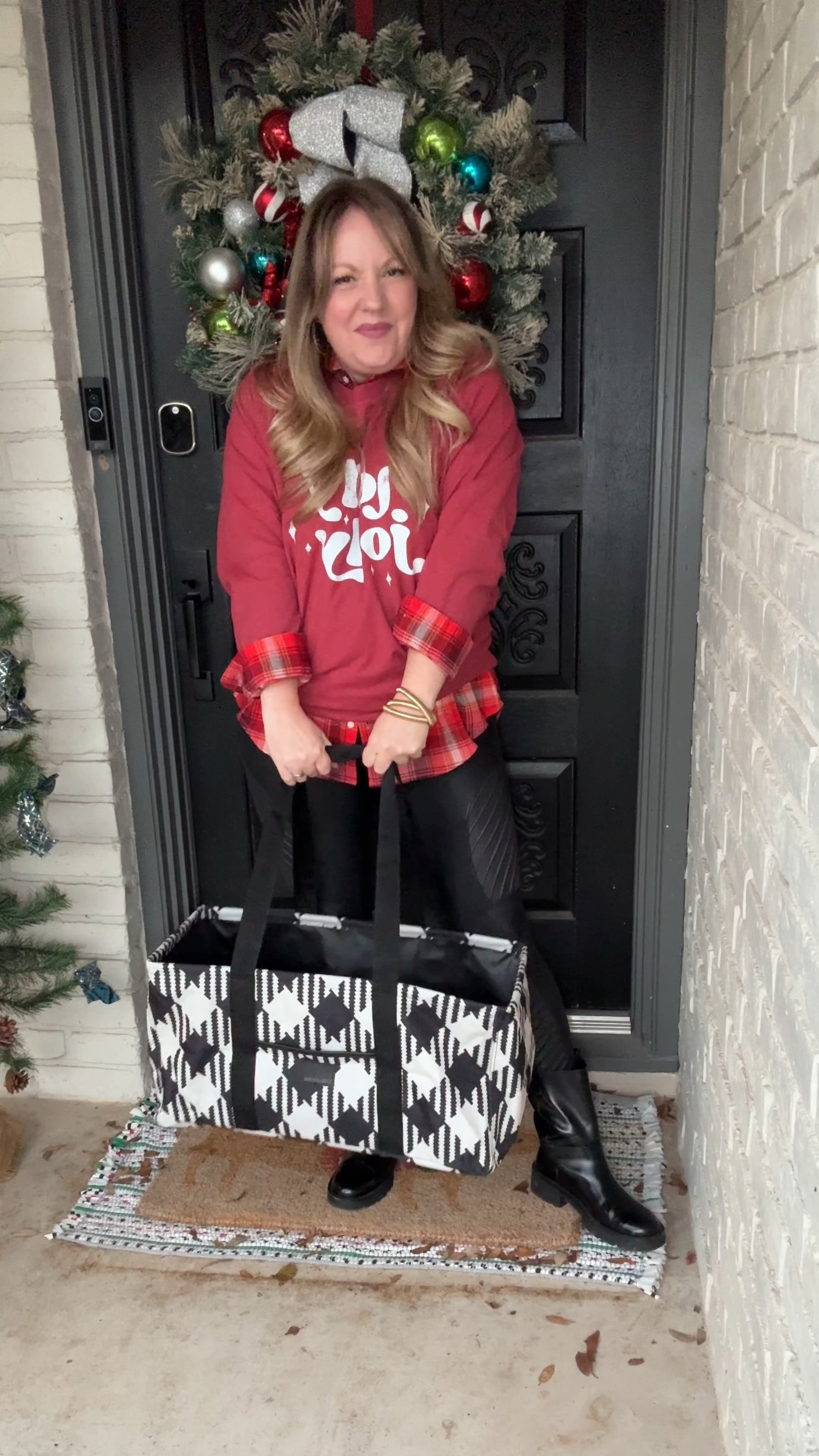 Large flannel & crewneck; large petite leggings 

#LTKsalealert #LTKfindsunder50 #LTKHoliday